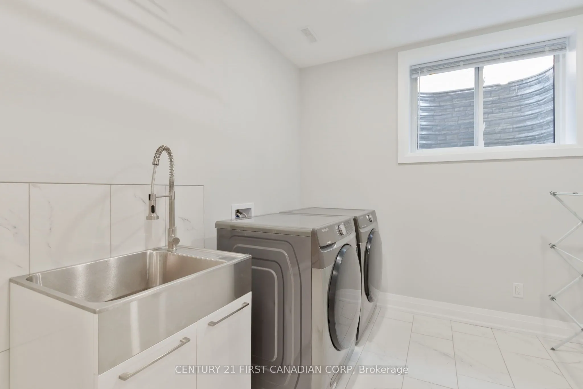 383 Daventry Way, #30
