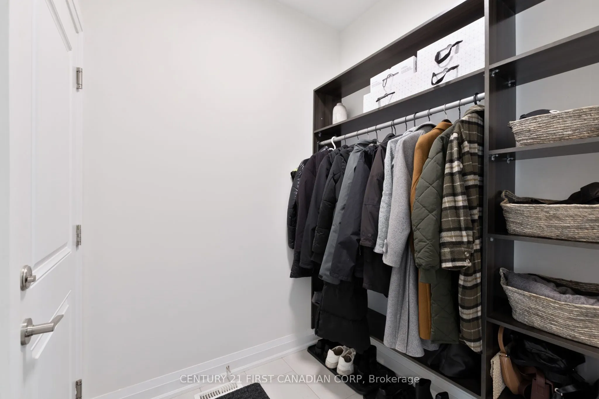 383 Daventry Way, #30
