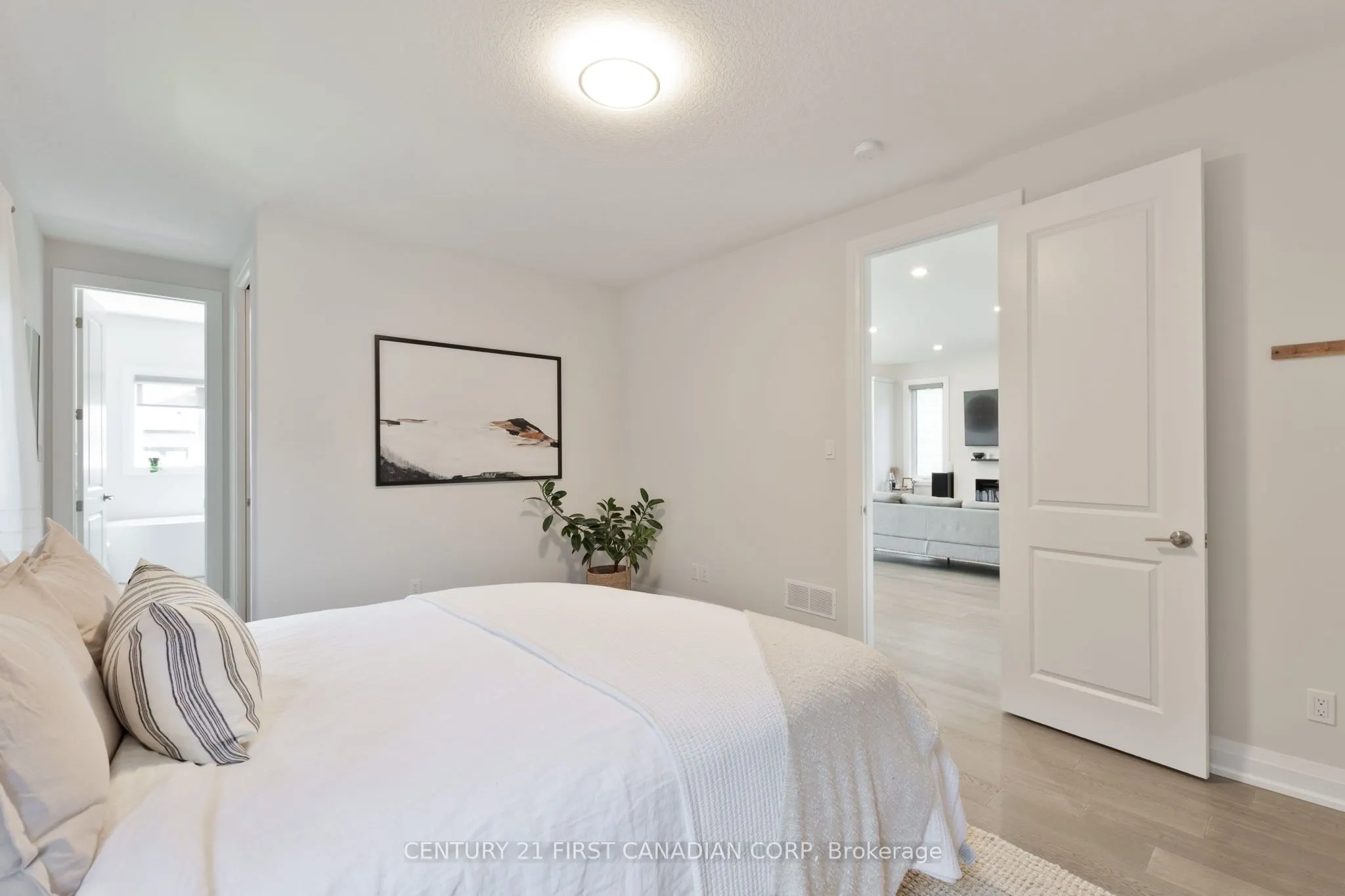 383 Daventry Way, #30