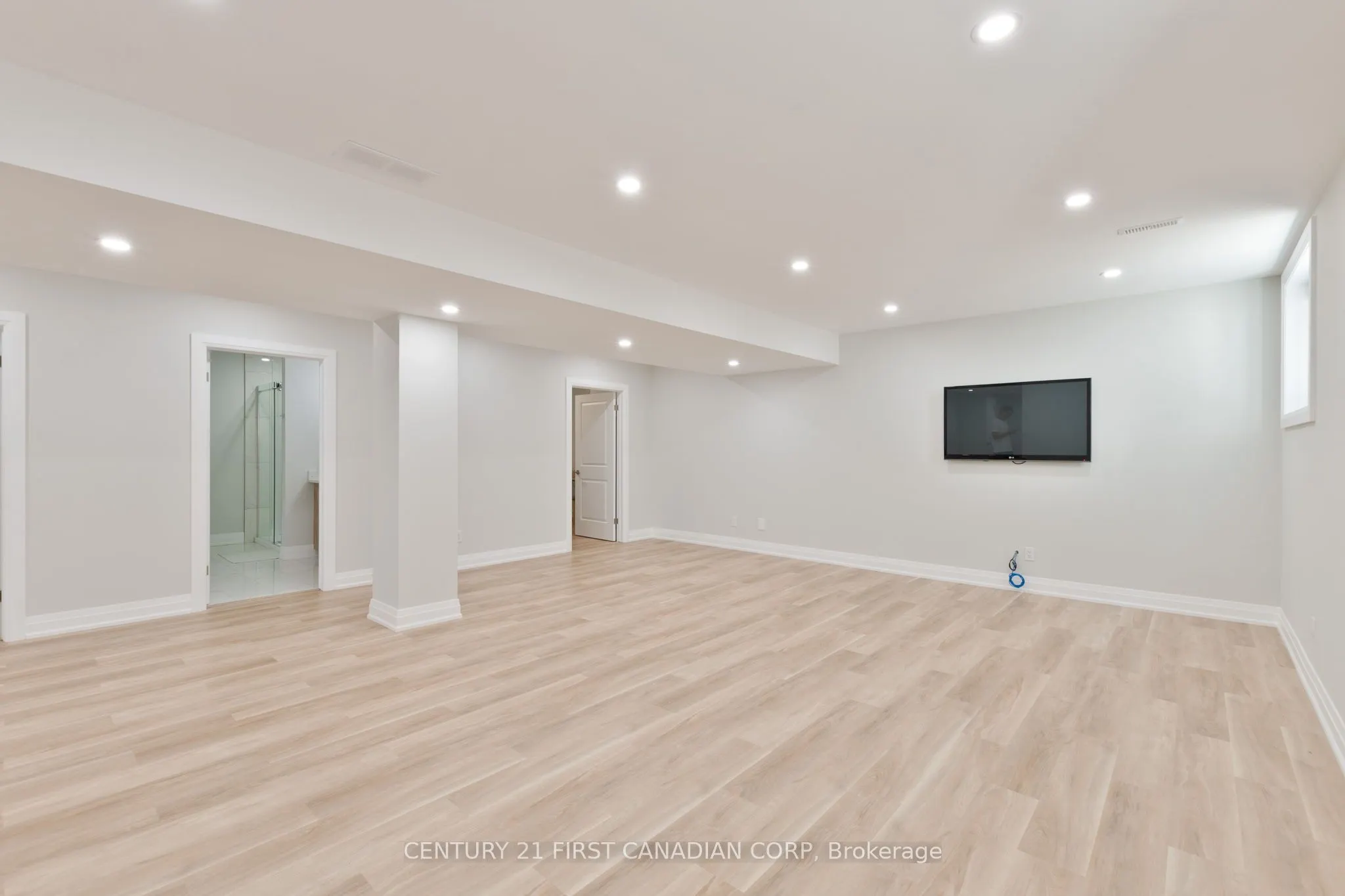 383 Daventry Way, #30