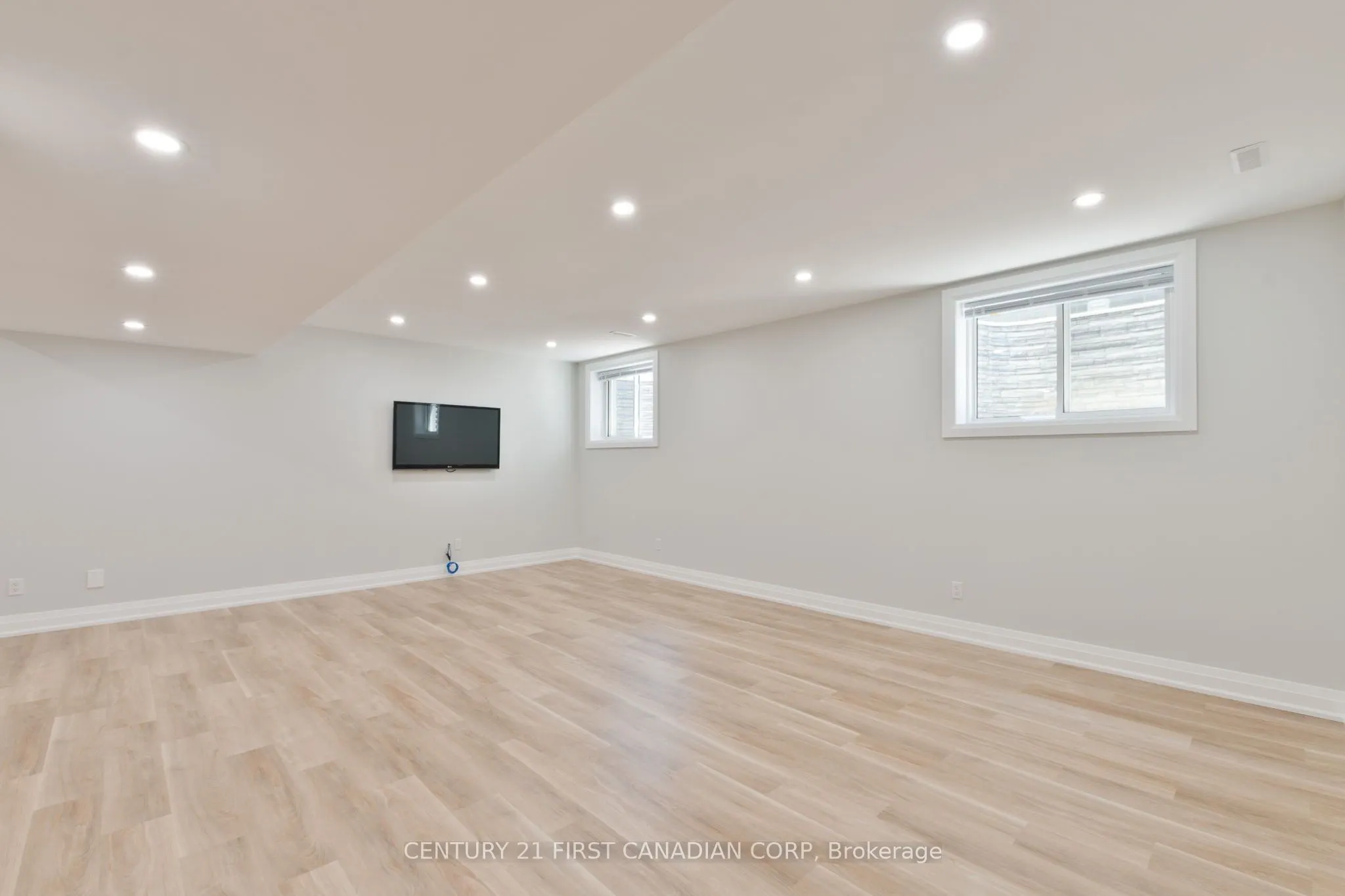 383 Daventry Way, #30