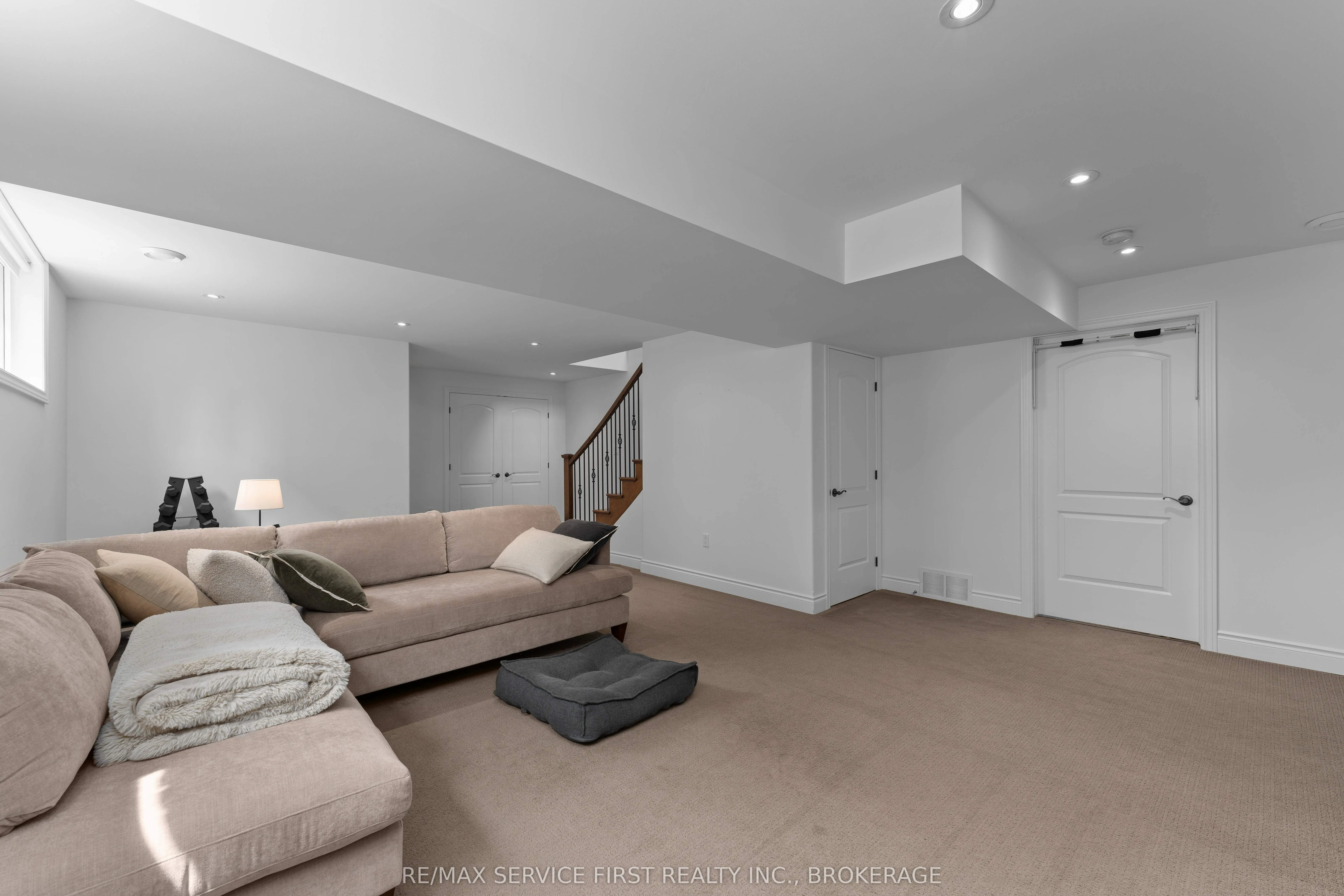 1290 Matias Court