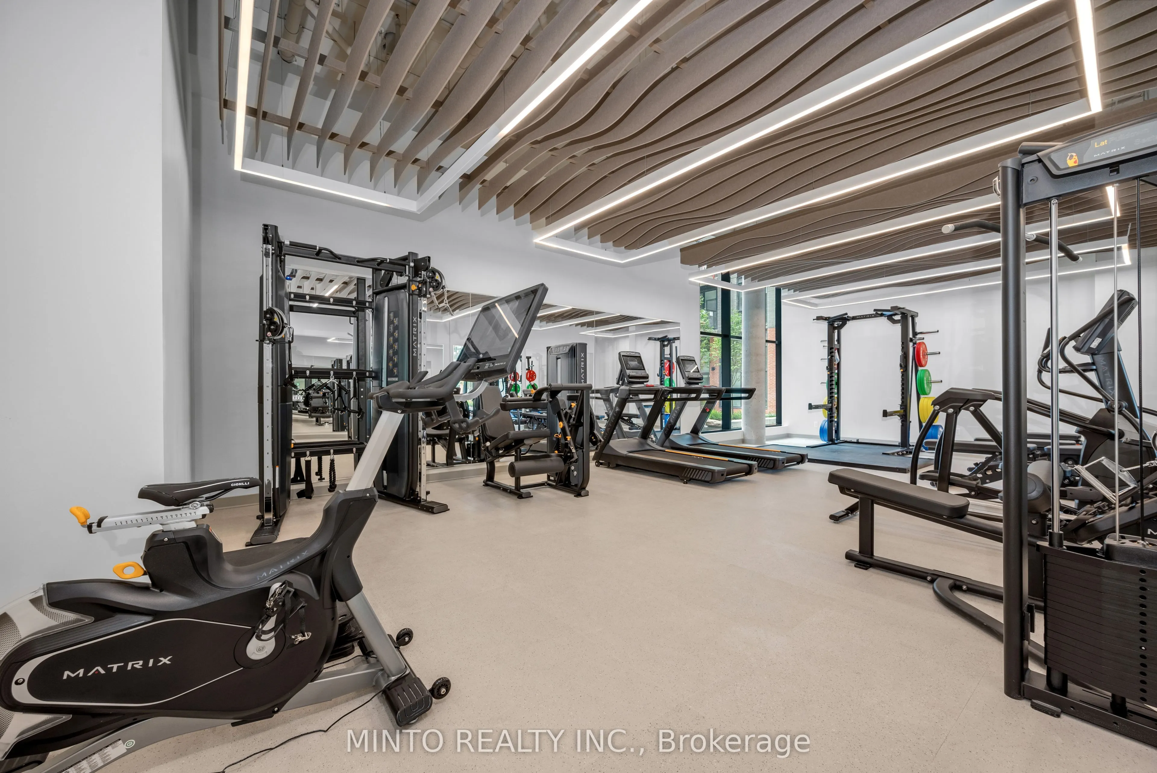88 Beechwood Avenue, #301