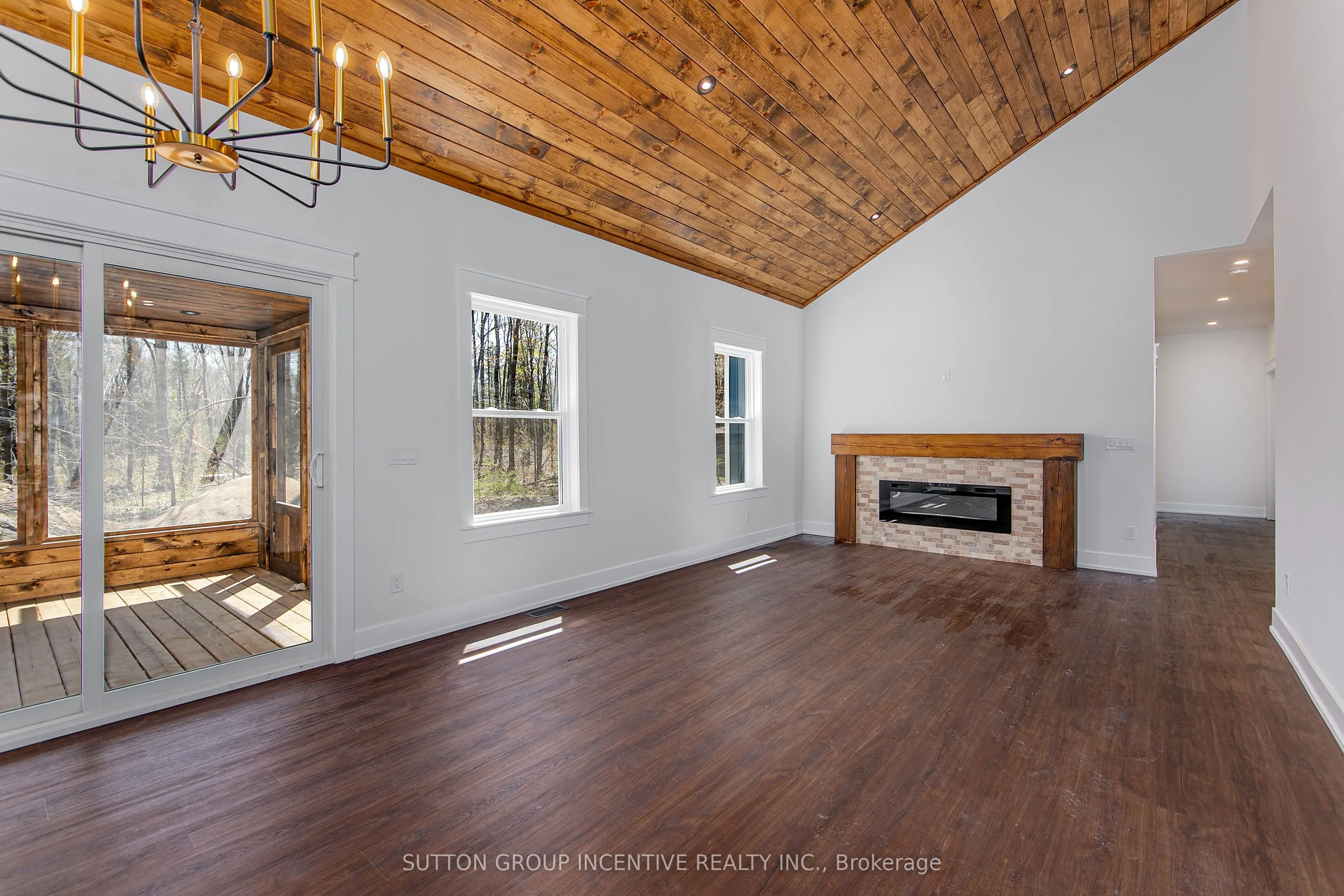 26 MCLEISH Drive