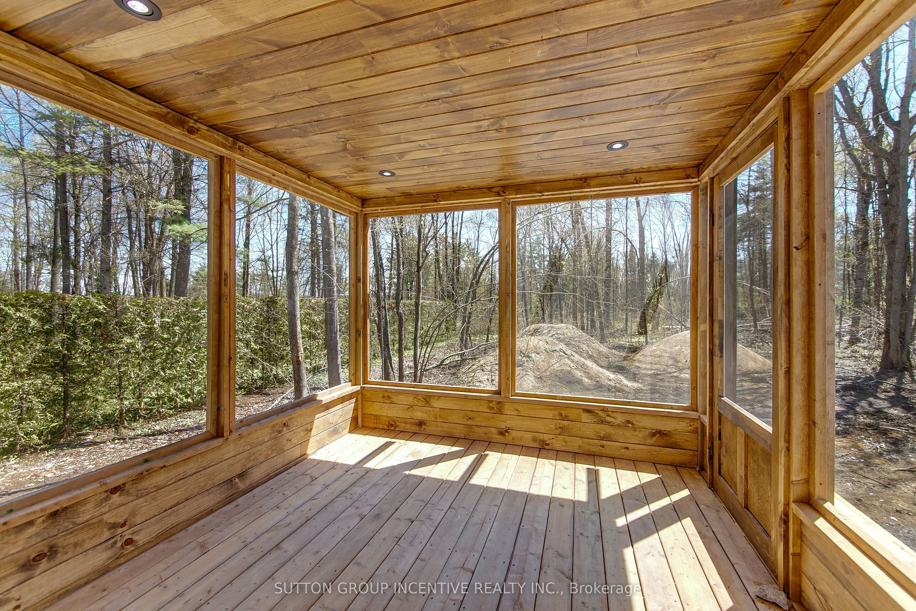 26 MCLEISH Drive