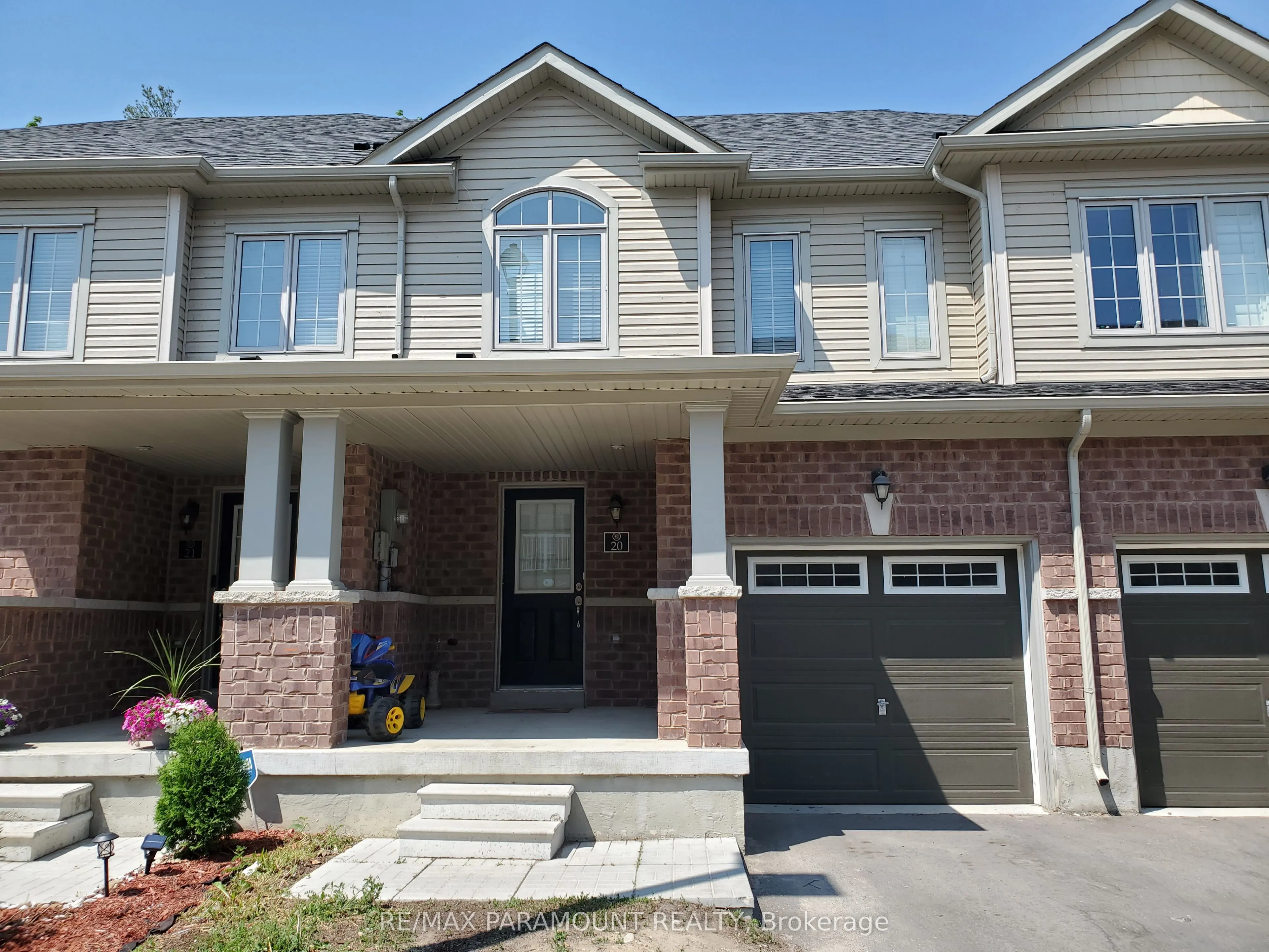 570 Linden Drive, #20