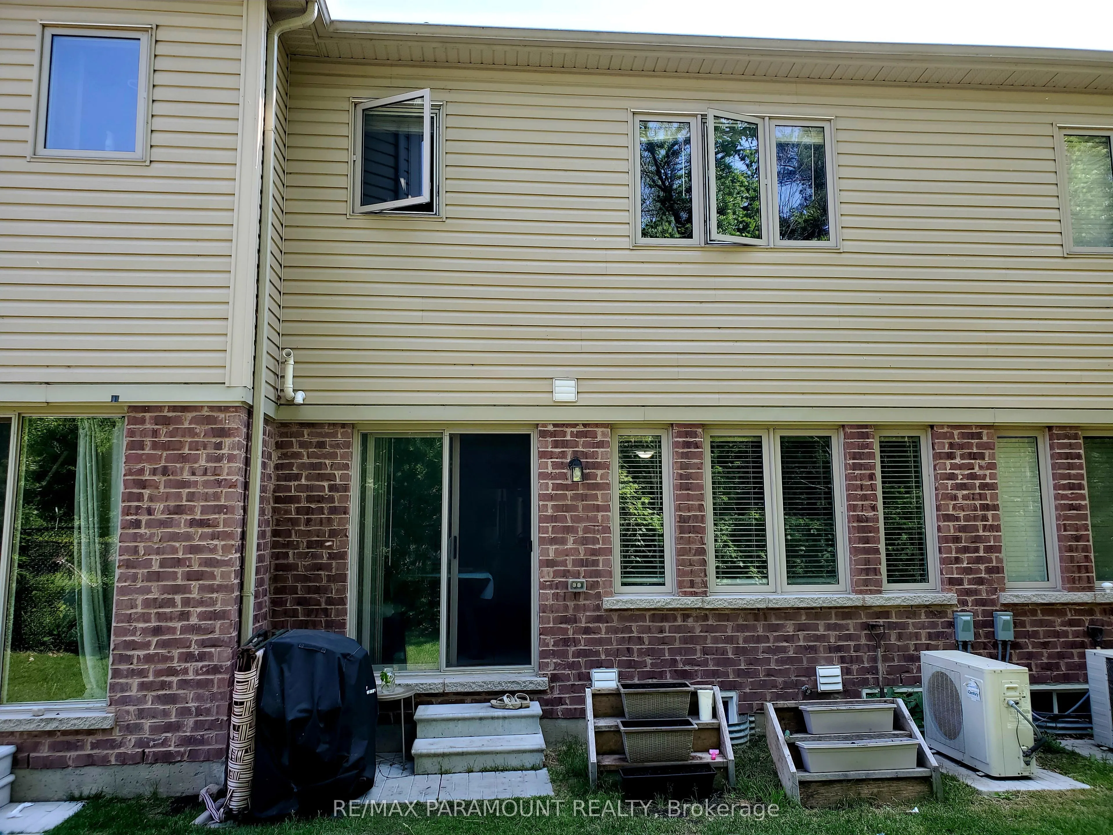 570 Linden Drive, #20