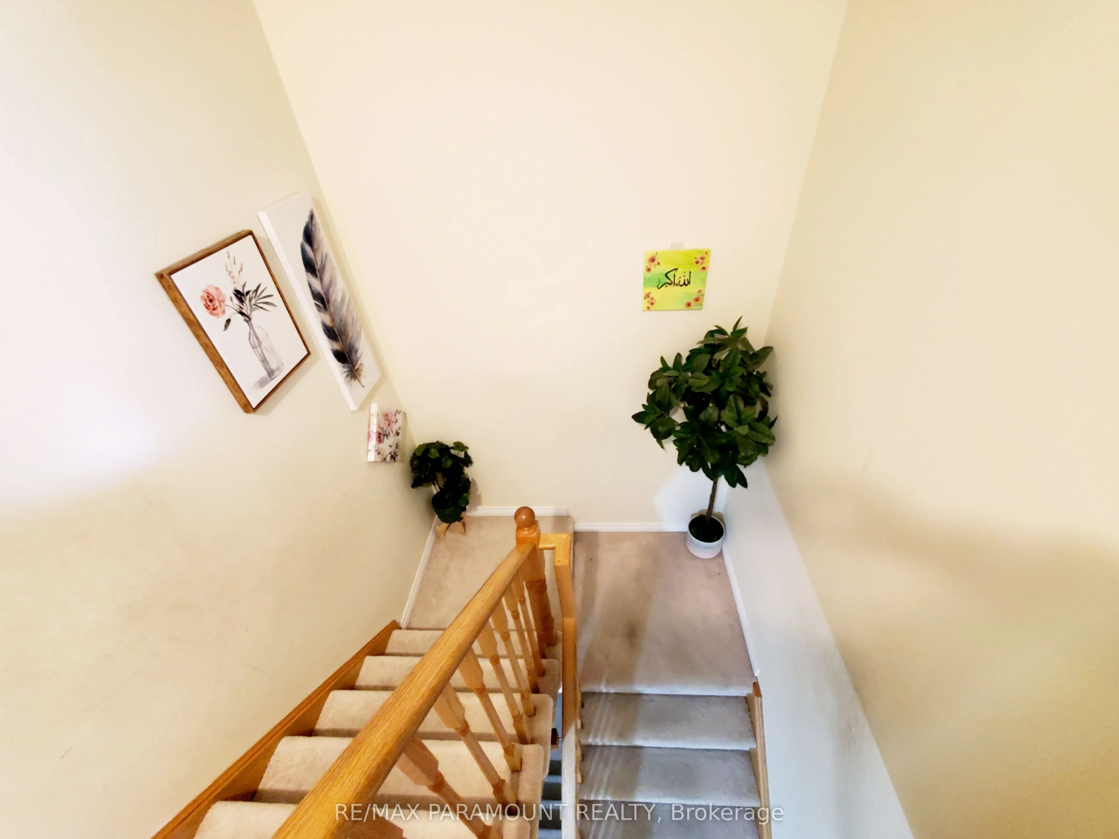 570 Linden Drive, #20