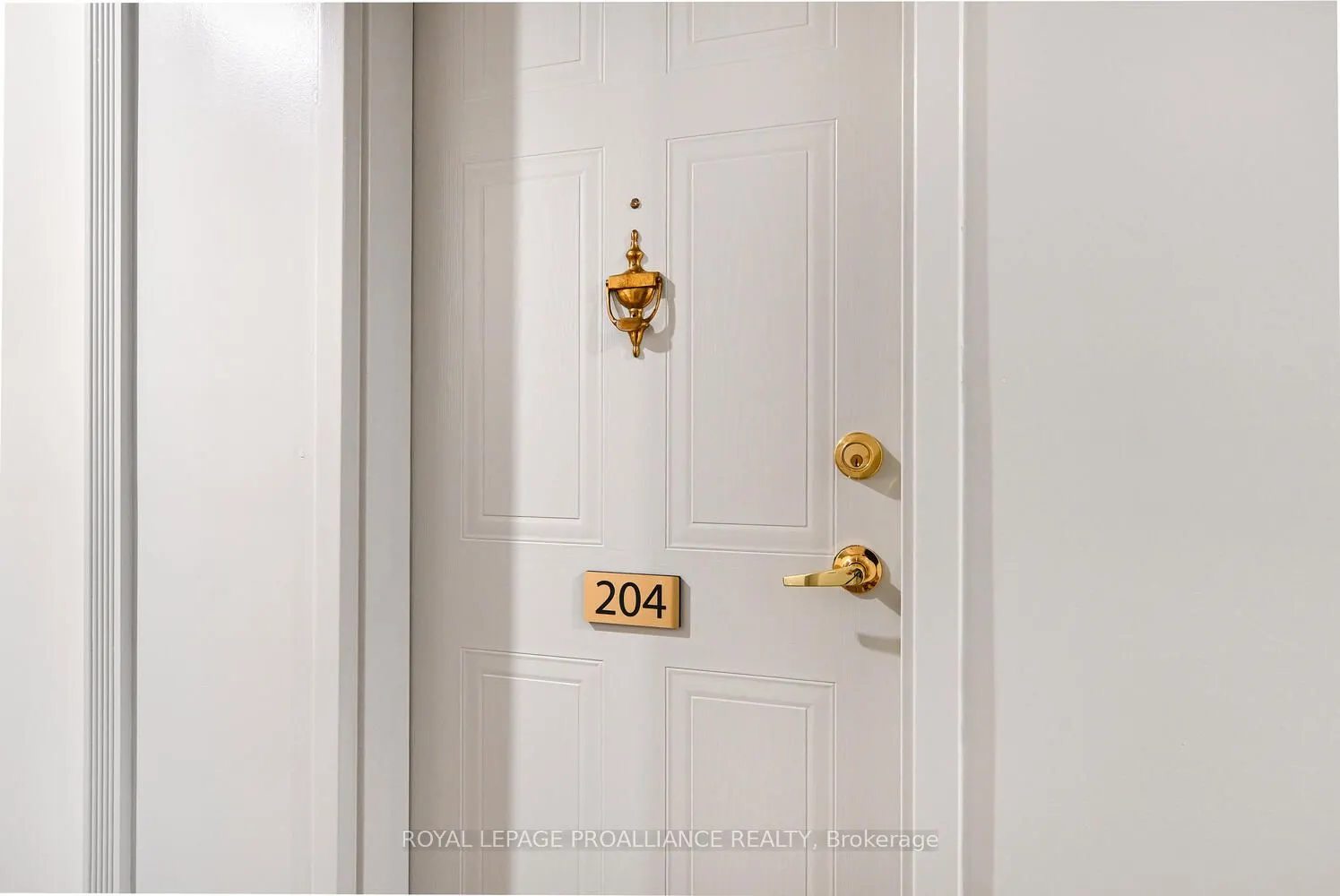 1100 Millwood Avenue, #204