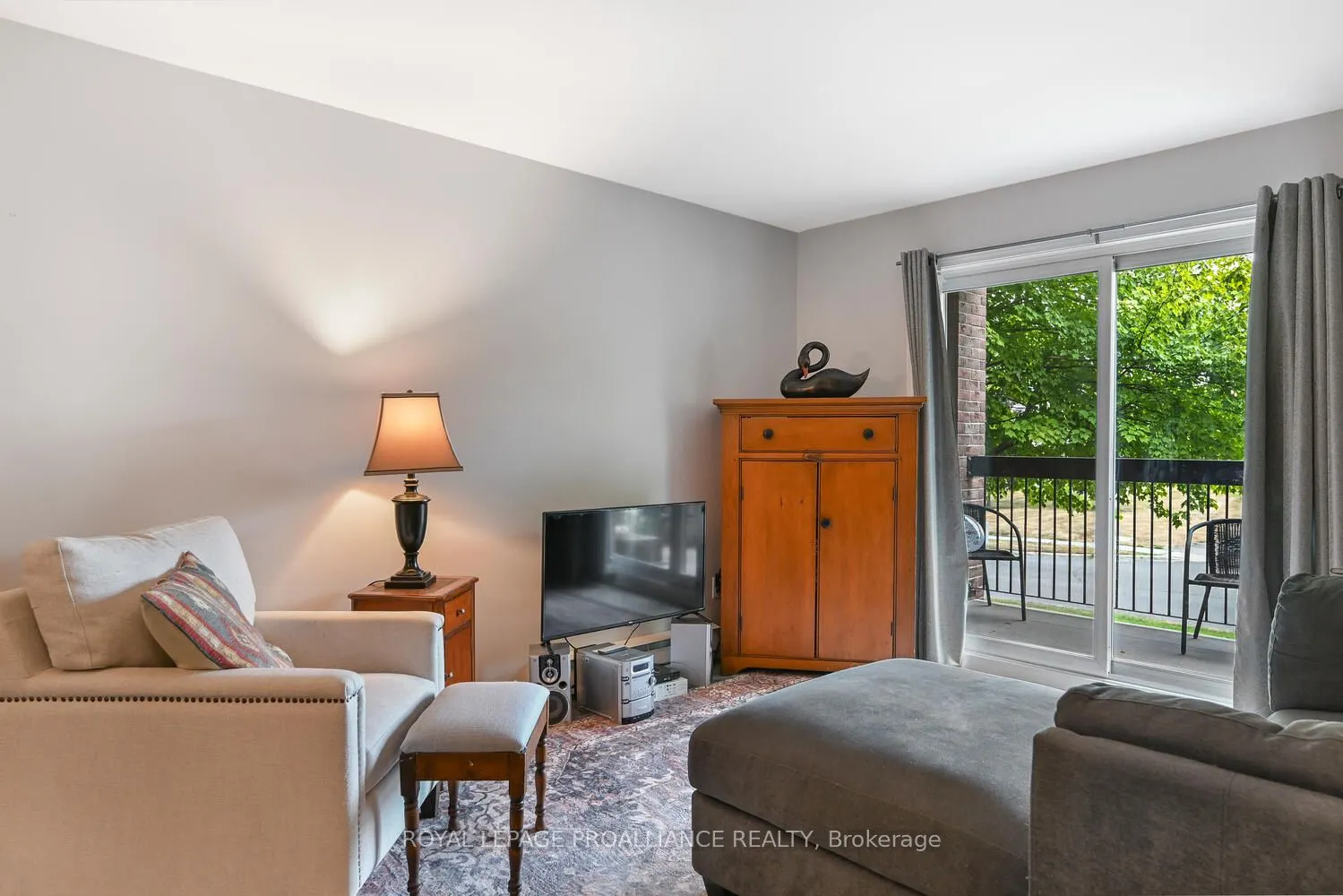 1100 Millwood Avenue, #204