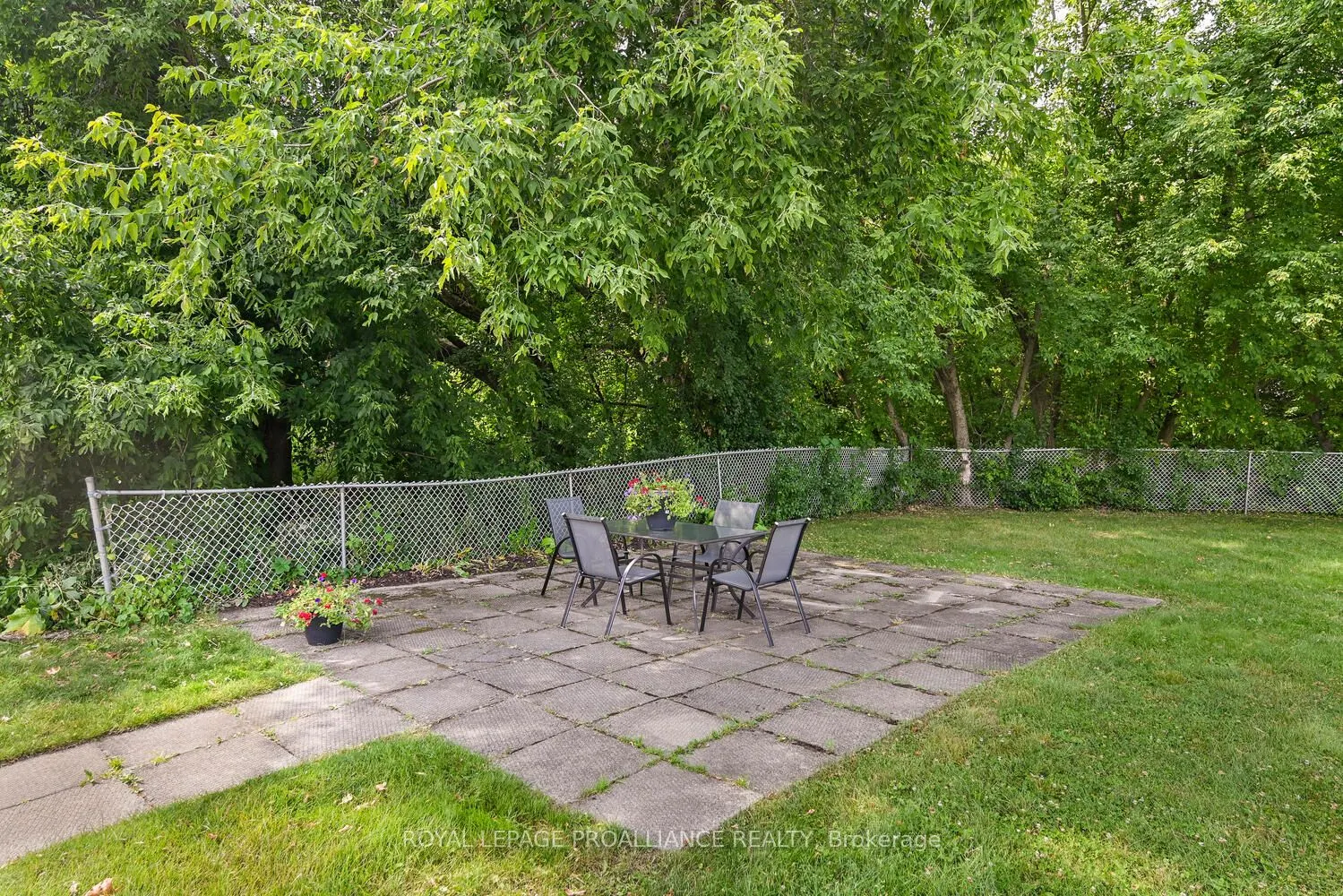 1100 Millwood Avenue, #204