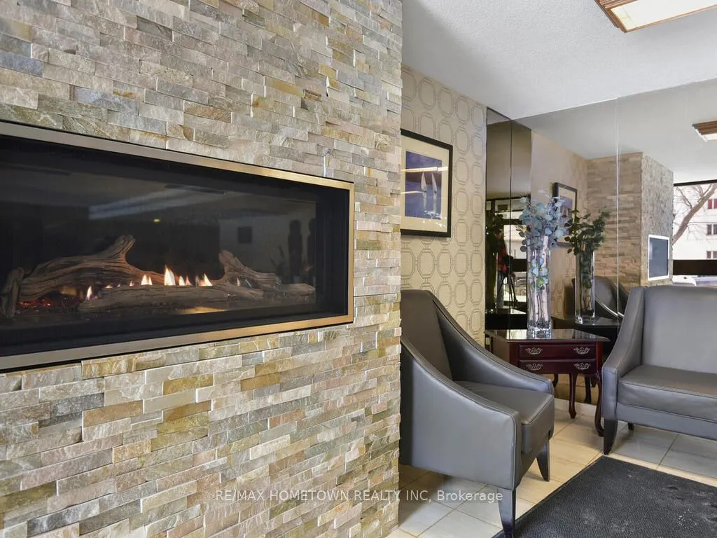 55 Water Street E, #211