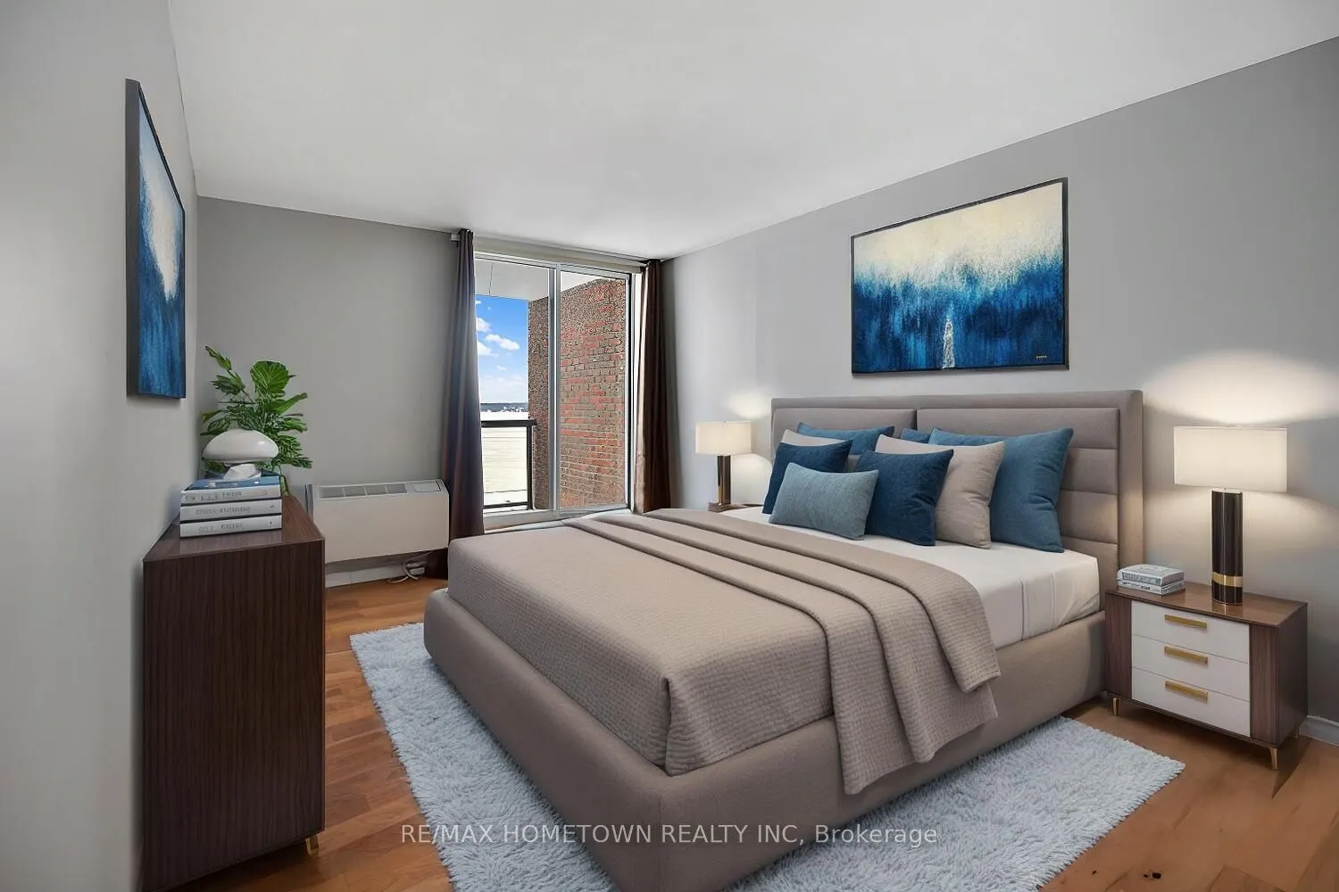 55 Water Street E, #211