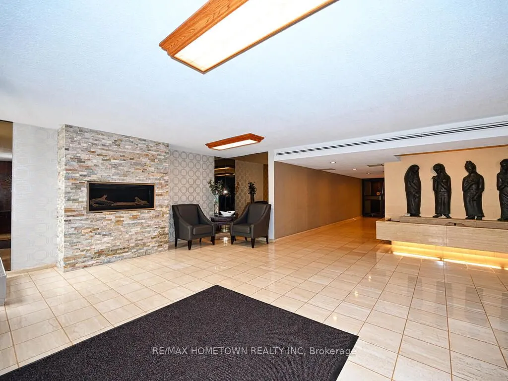 55 Water Street E, #211