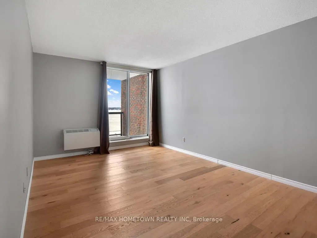 55 Water Street E, #211