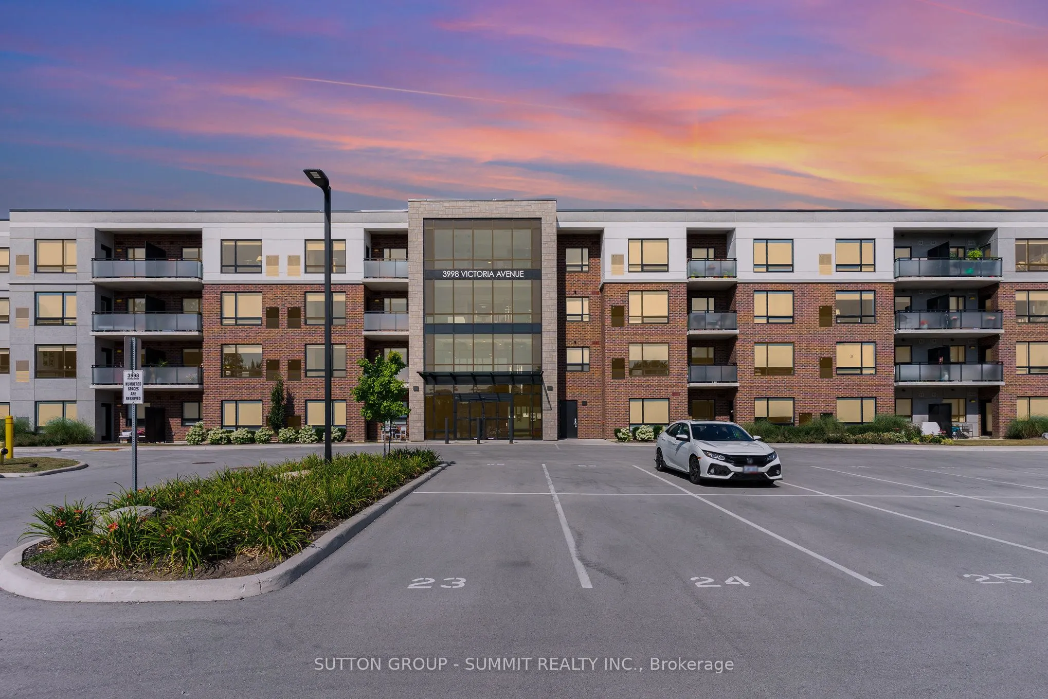 3998 Victoria Avenue, #107