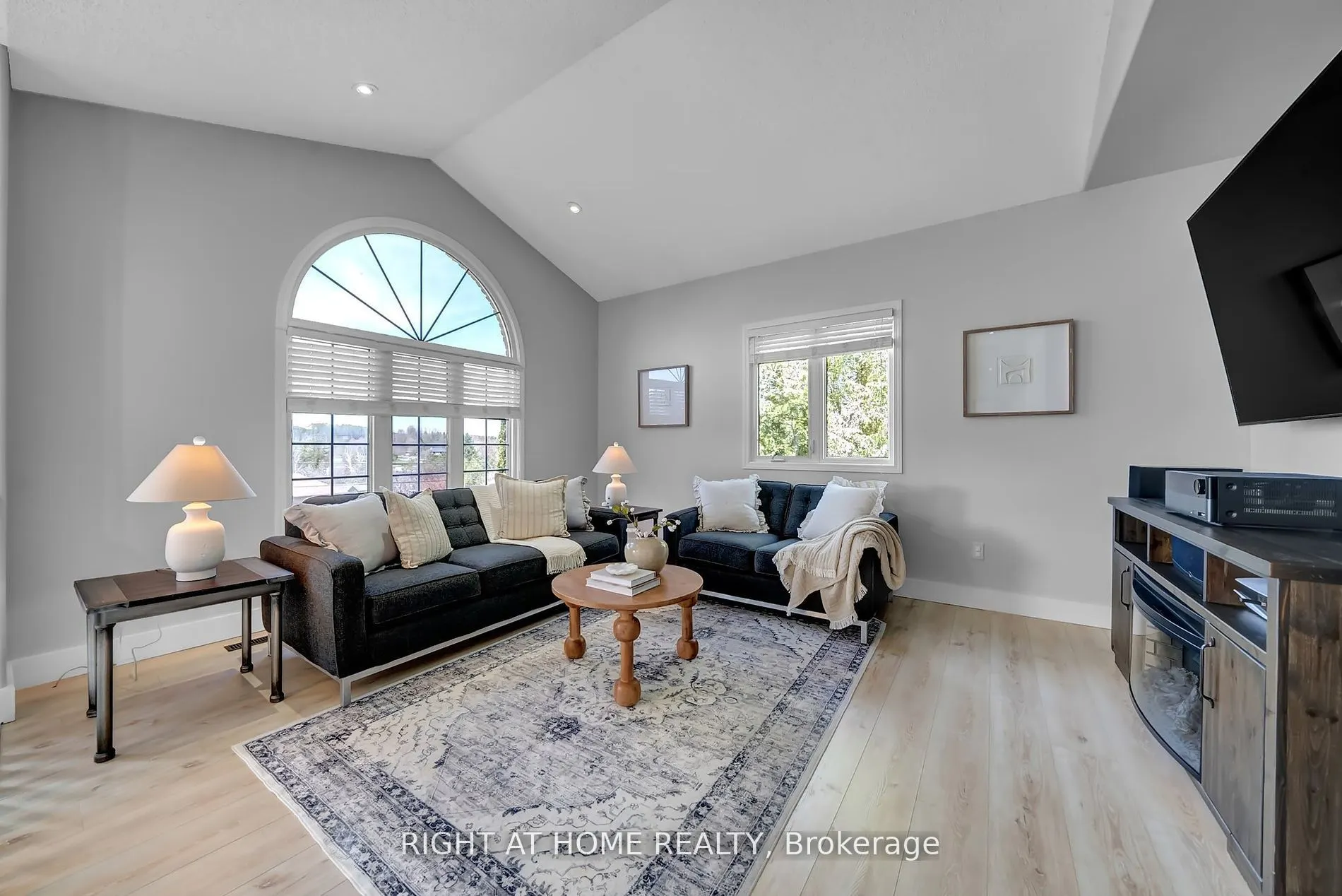 47 Meadowland Drive