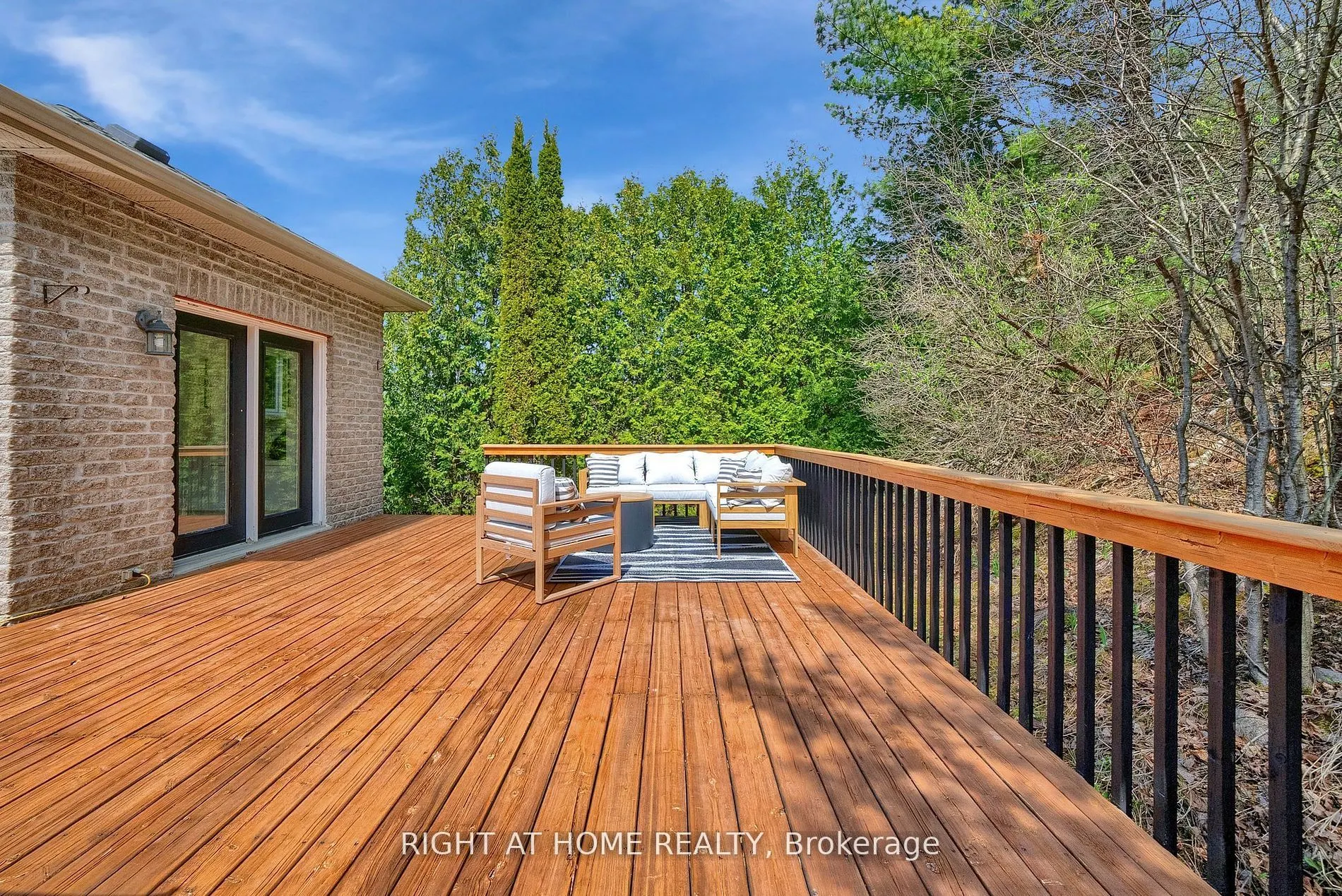 47 Meadowland Drive
