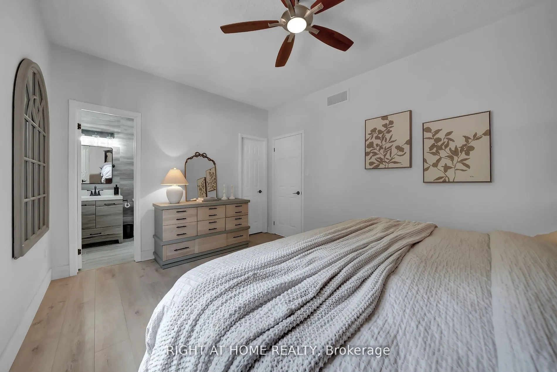 47 Meadowland Drive