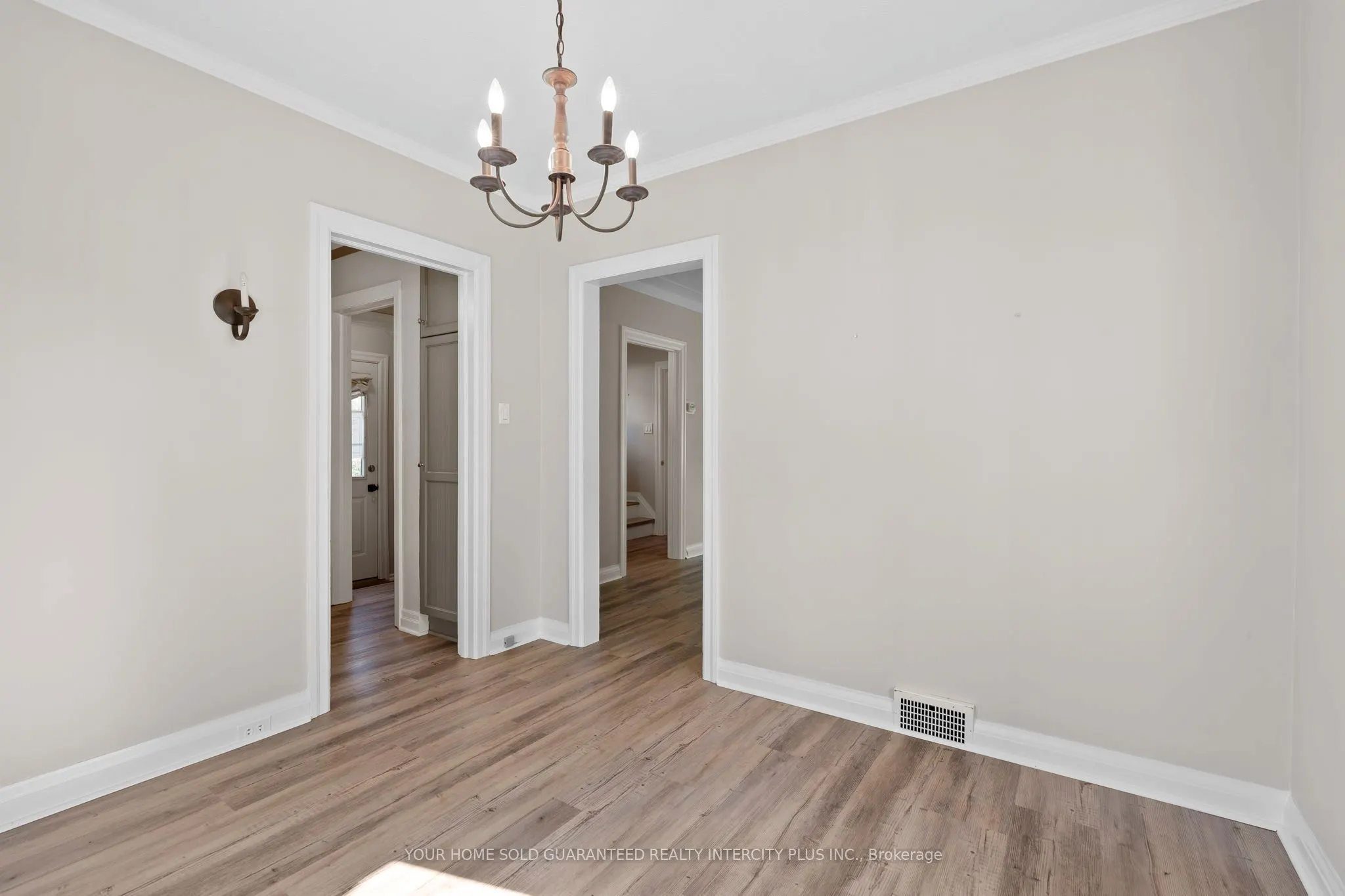 140 Main Street W