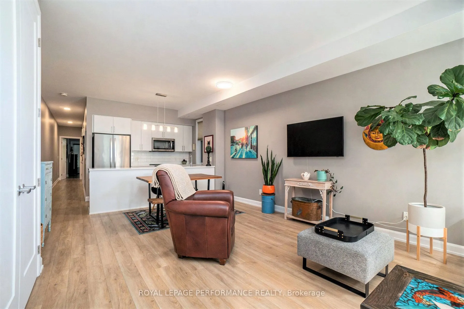 509 Gladstone Avenue, #1