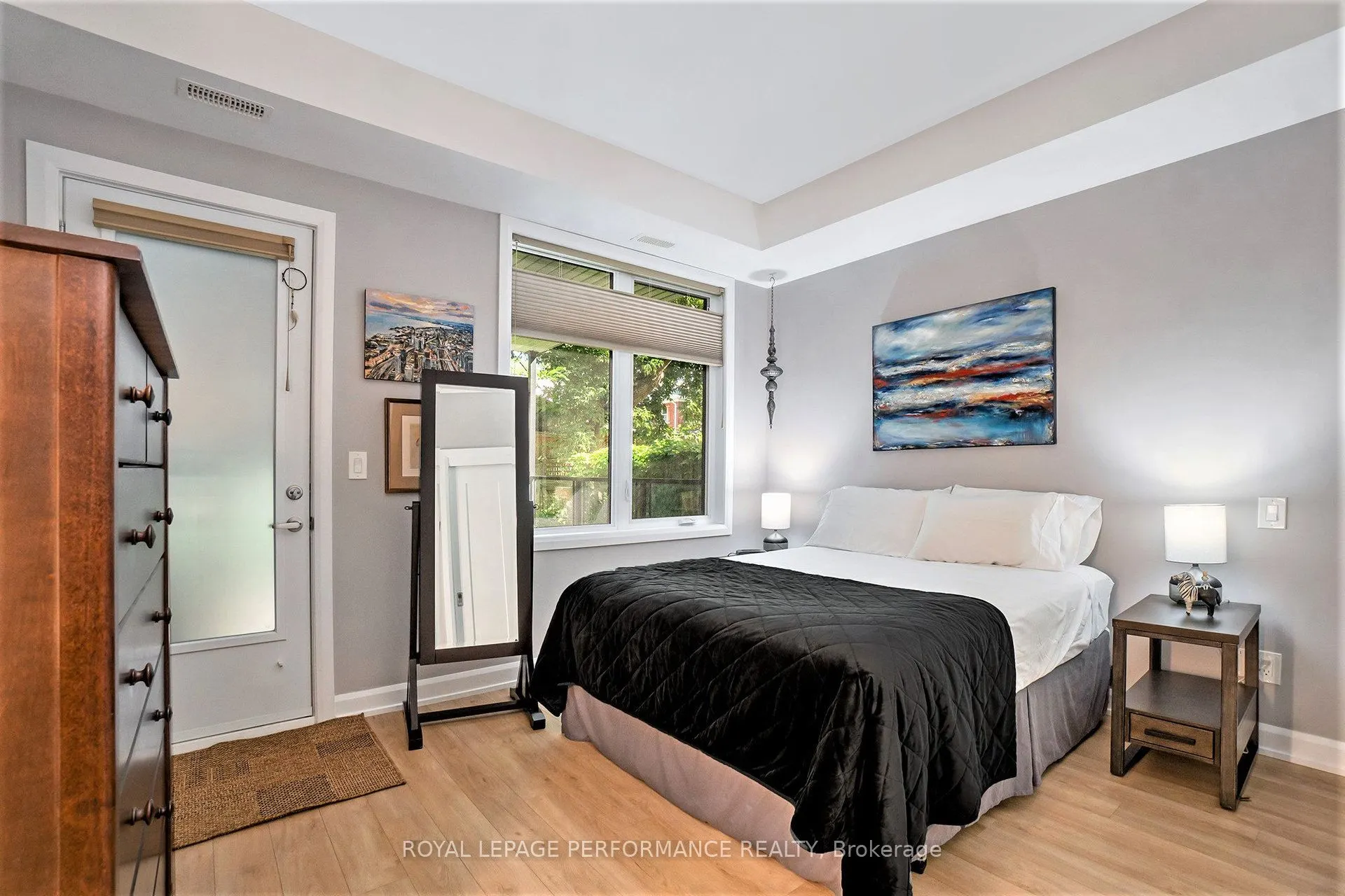 509 Gladstone Avenue, #1
