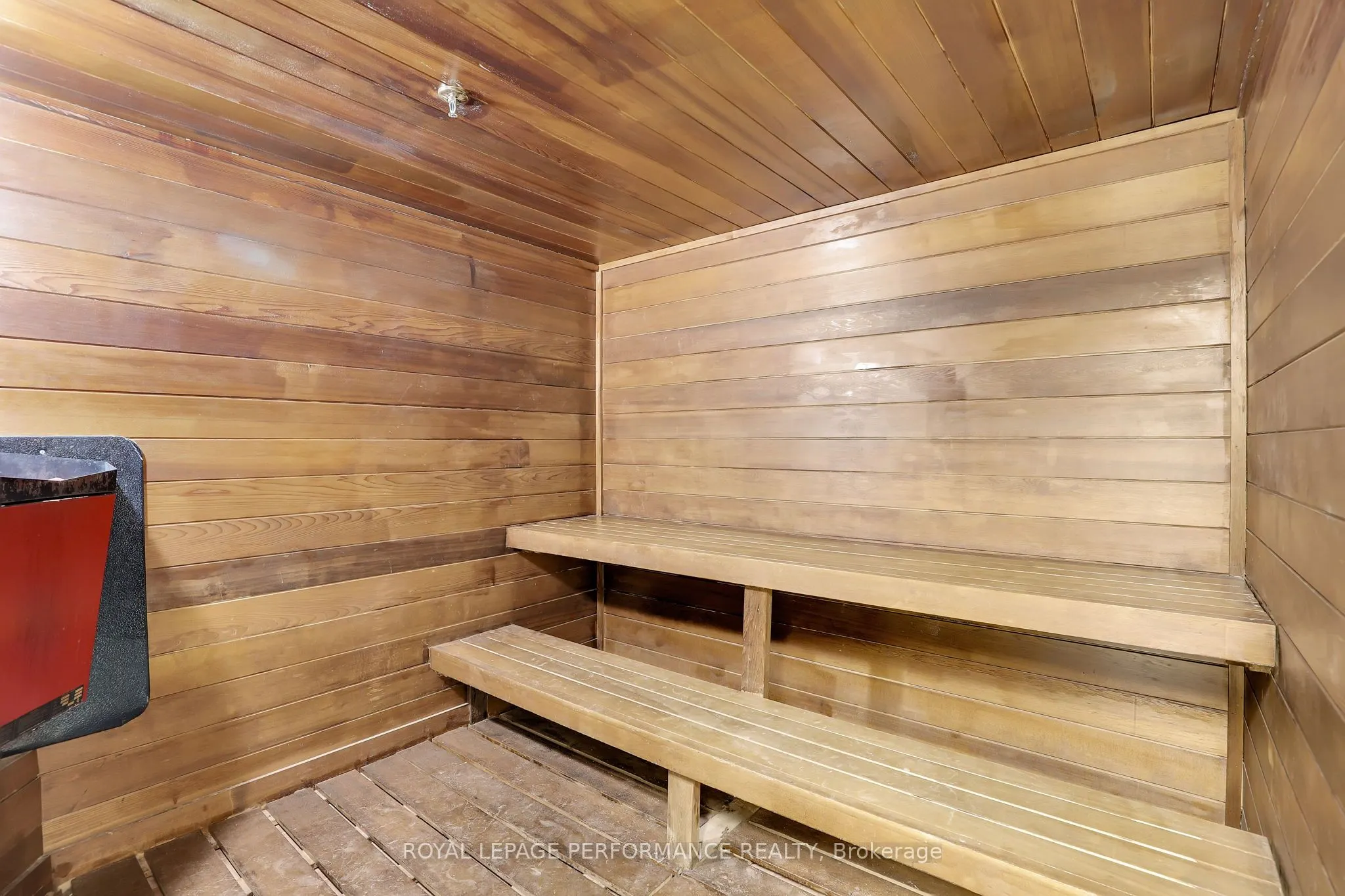 470 Laurier Avenue W, #501