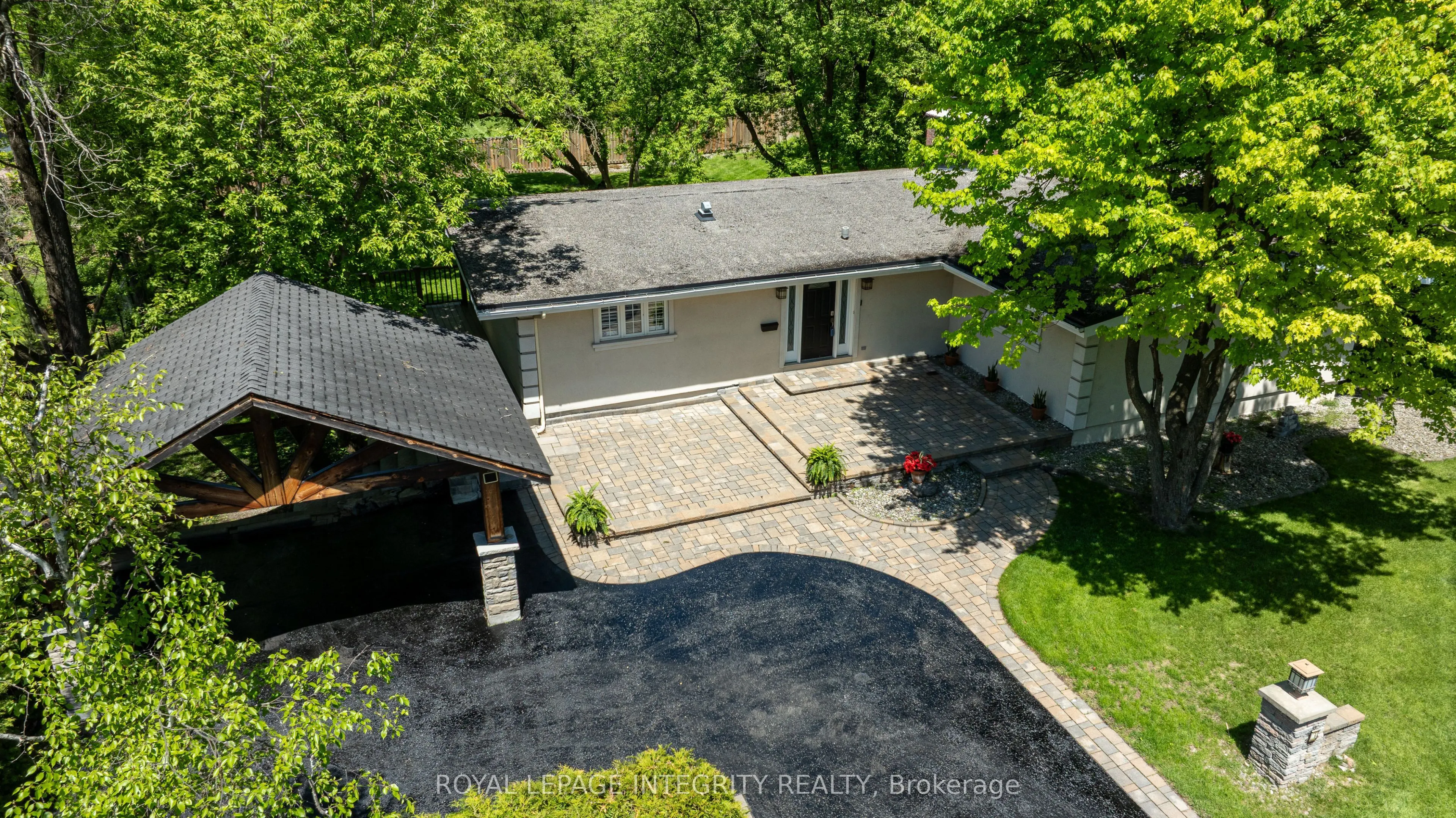 3 Briarcliffe Drive