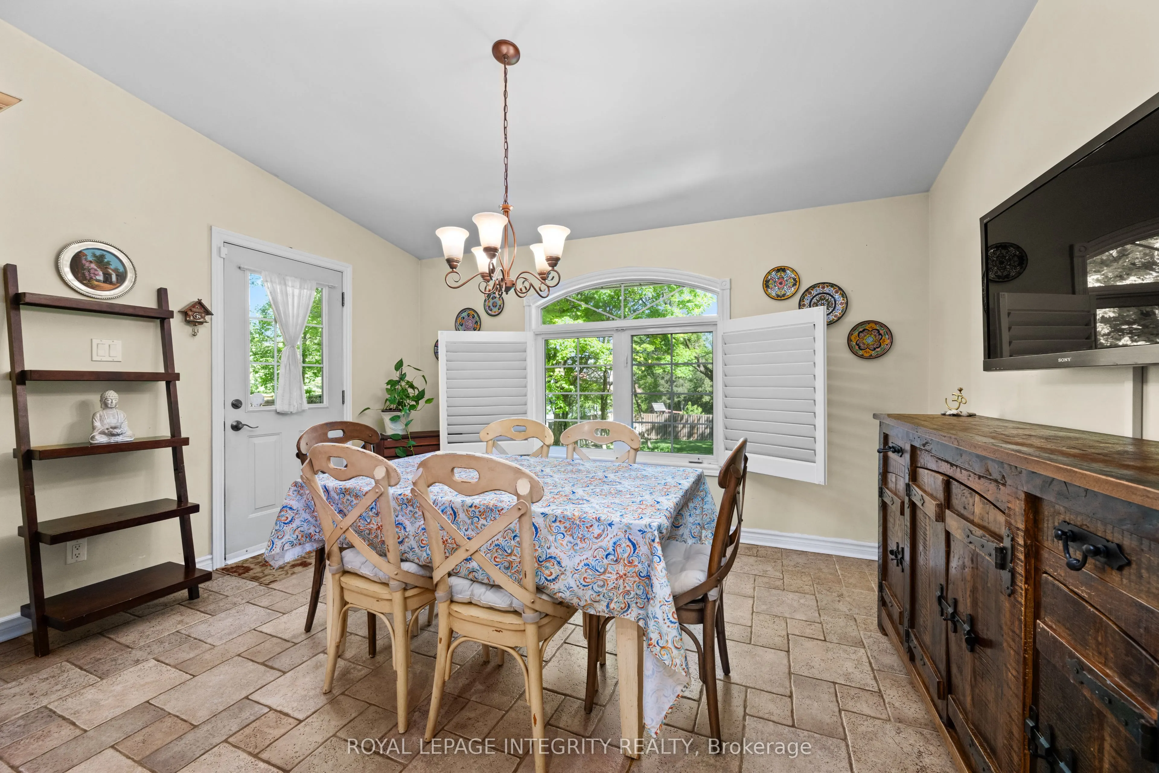 3 Briarcliffe Drive