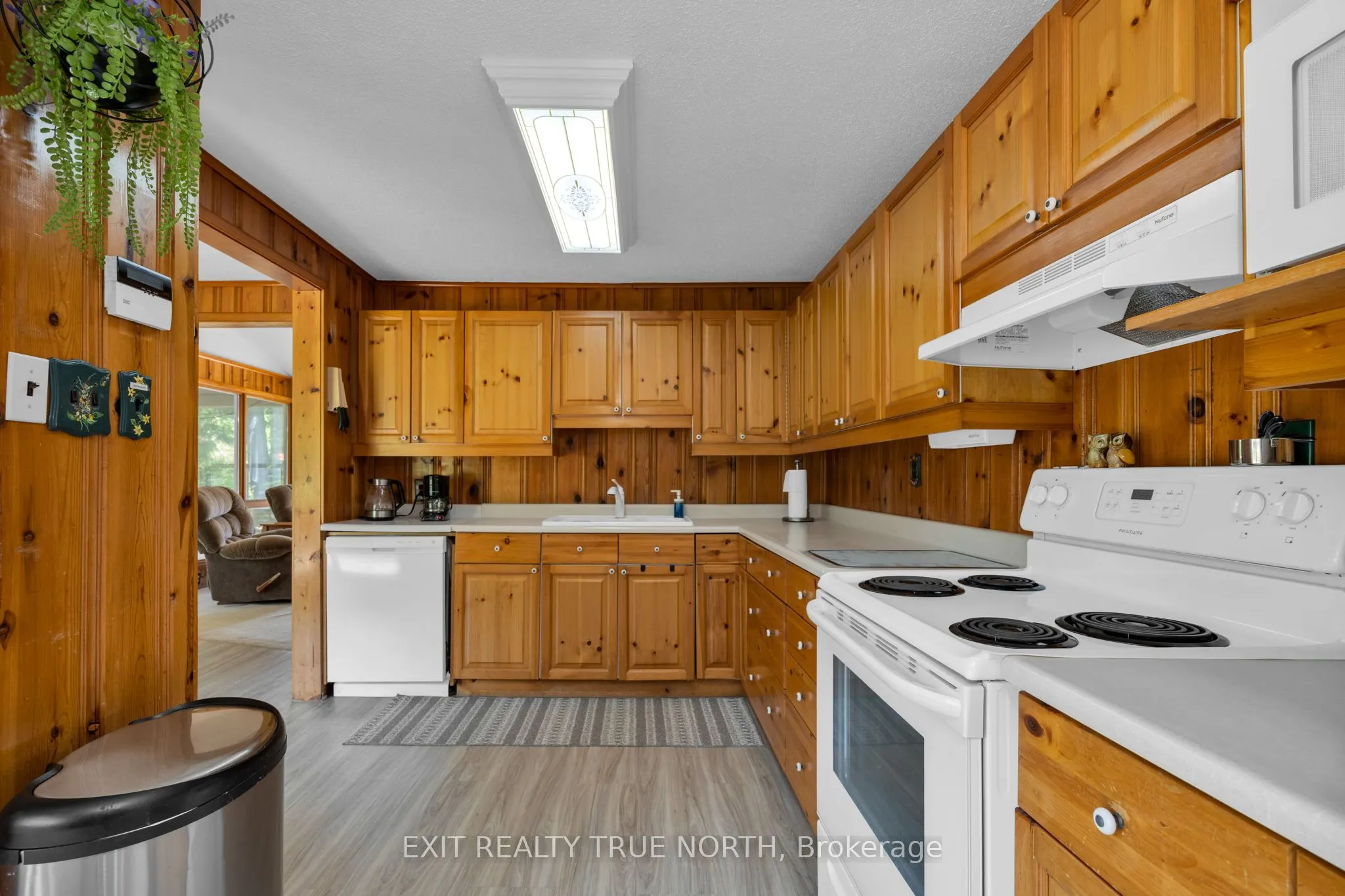 22 Cardinal Drive