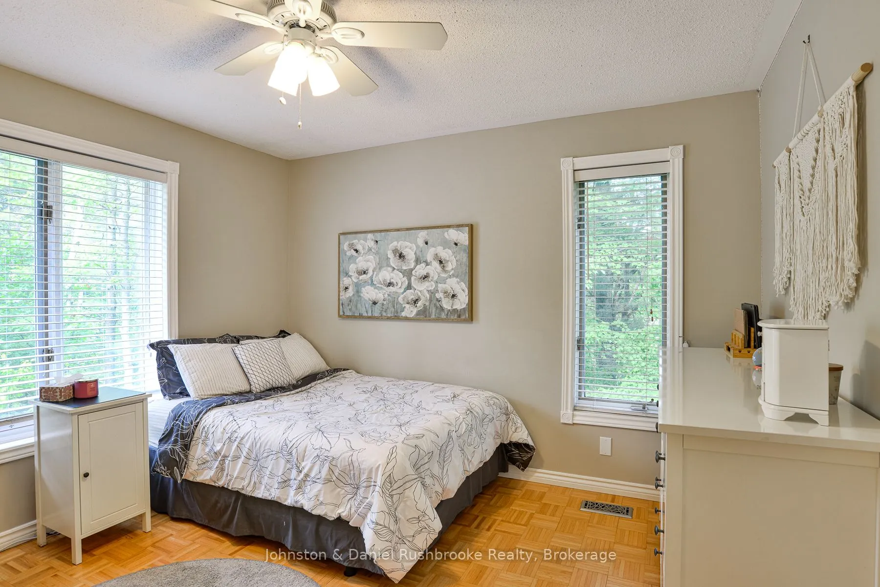 42 McCrank Drive NW