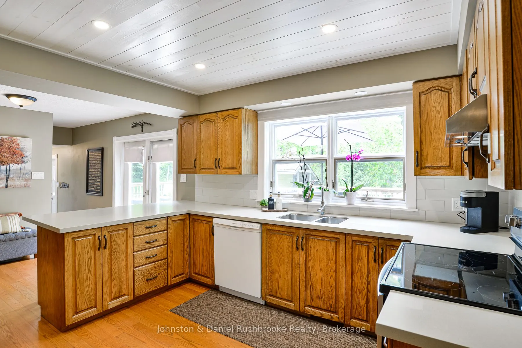42 McCrank Drive NW