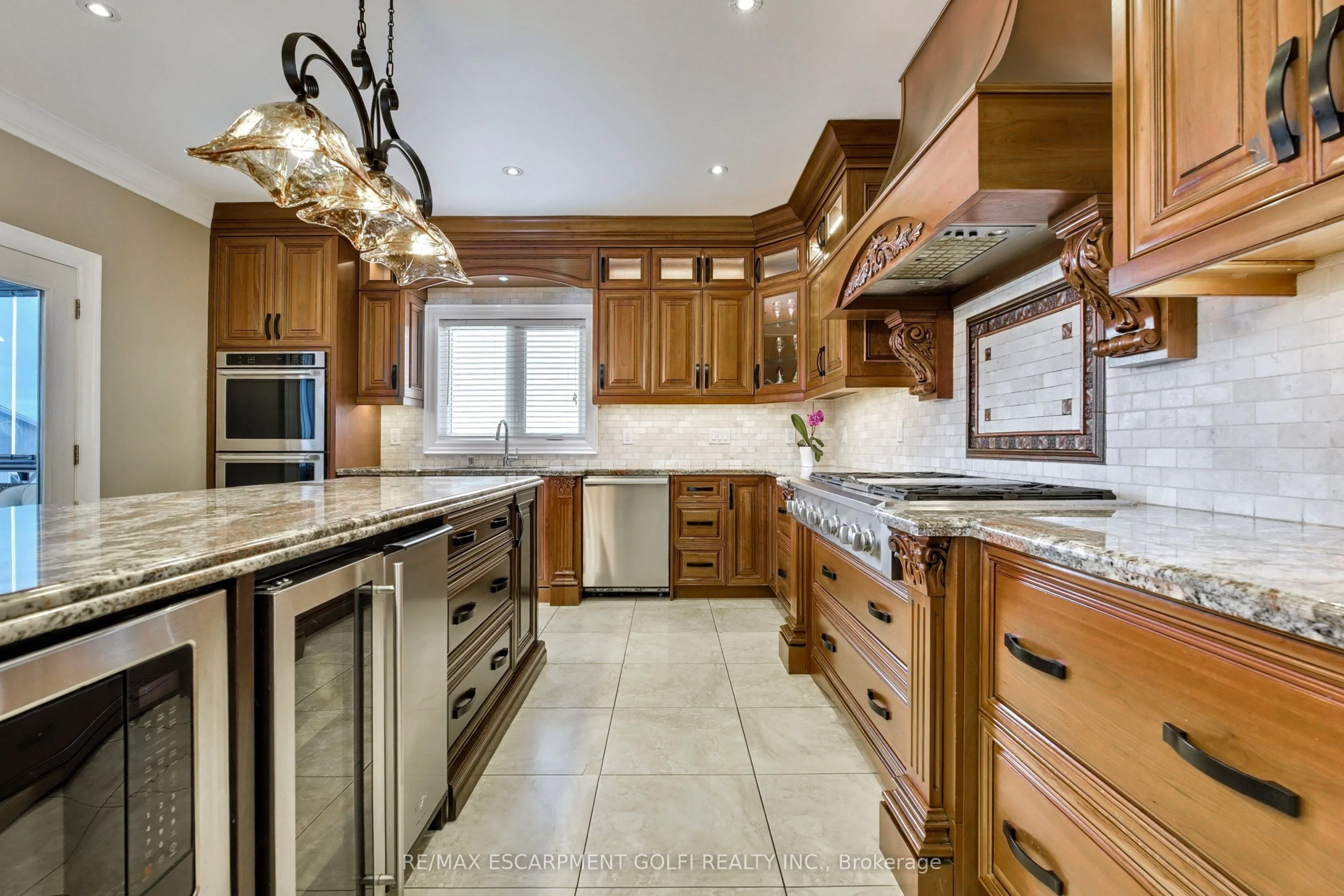 1130 RIDGE Road