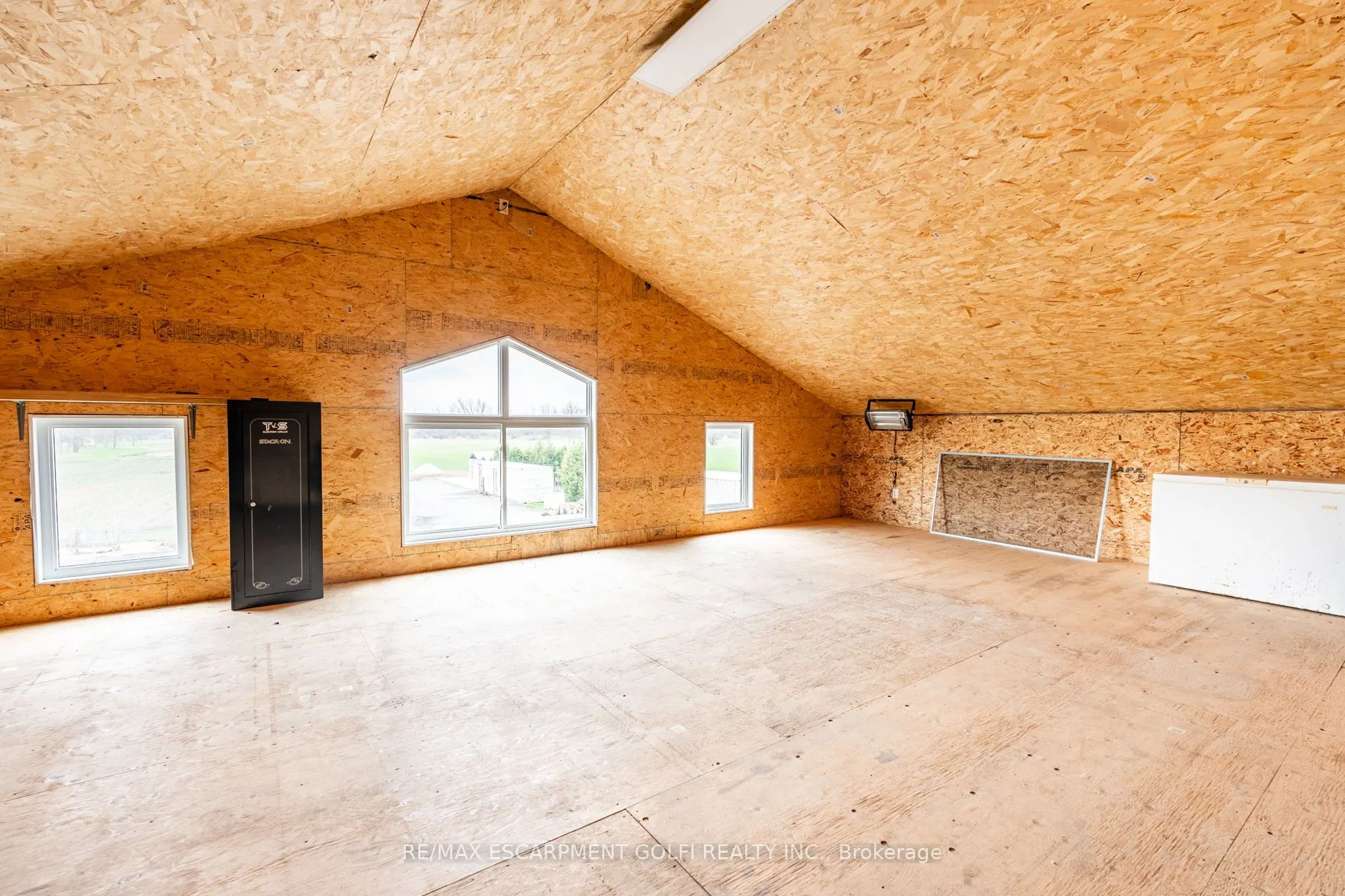 1130 RIDGE Road