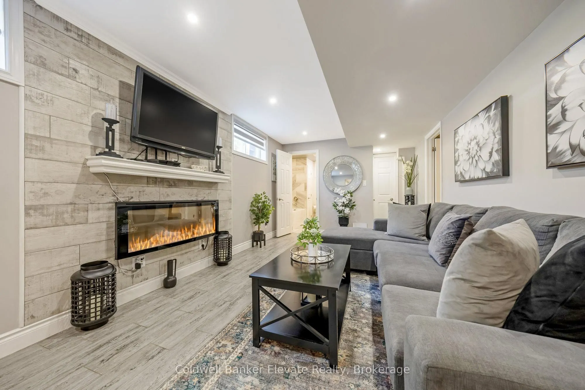 5029 Trafalgar Road