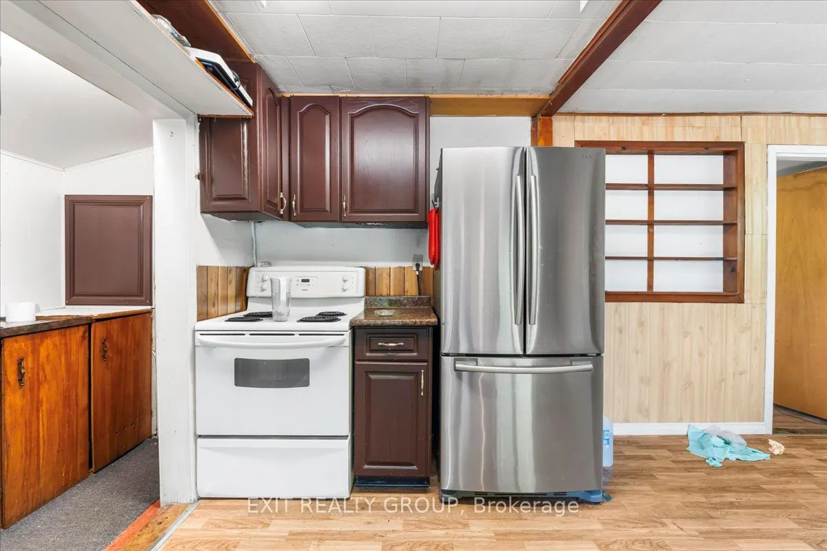 330 Black River Road