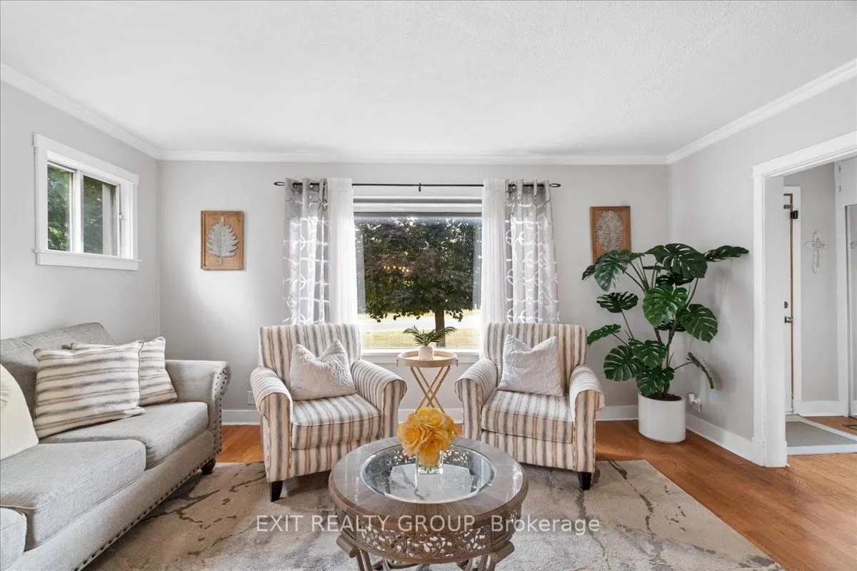 22714 Loyalist Parkway
