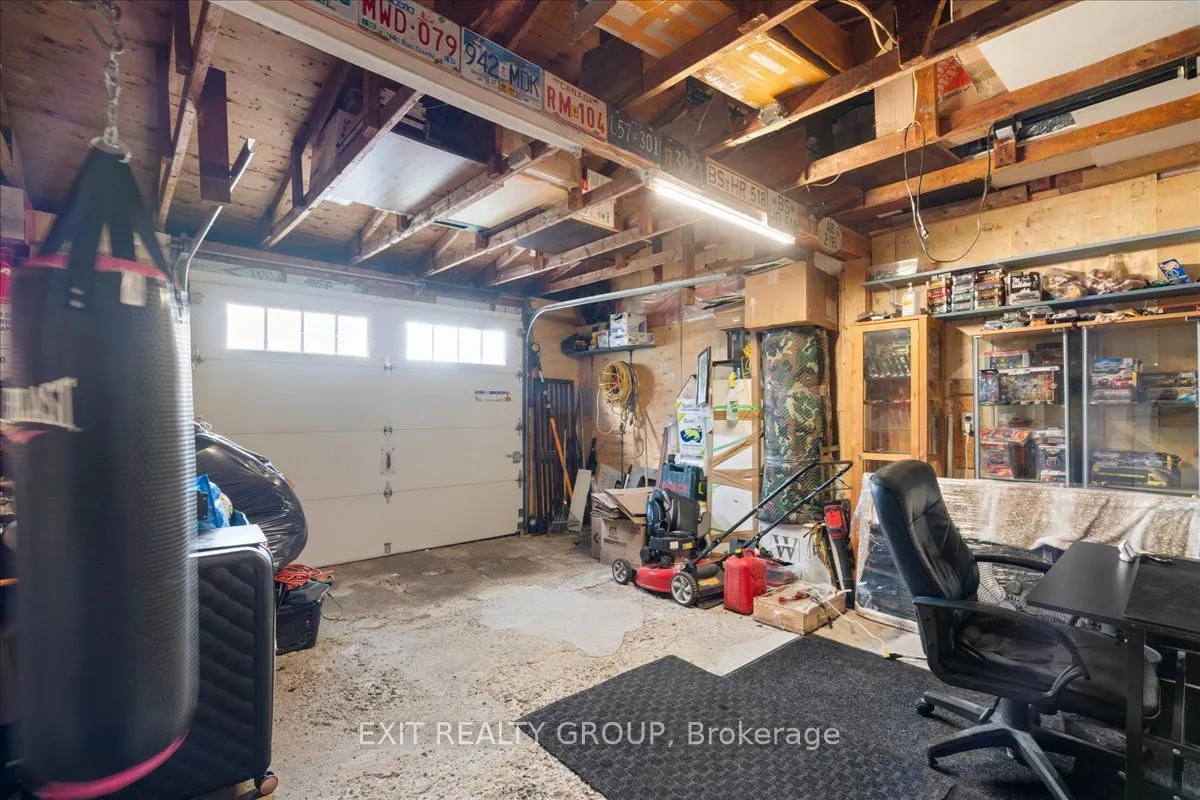 22714 Loyalist Parkway