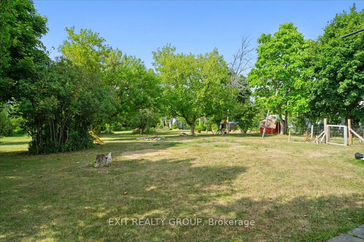 22714 Loyalist Parkway