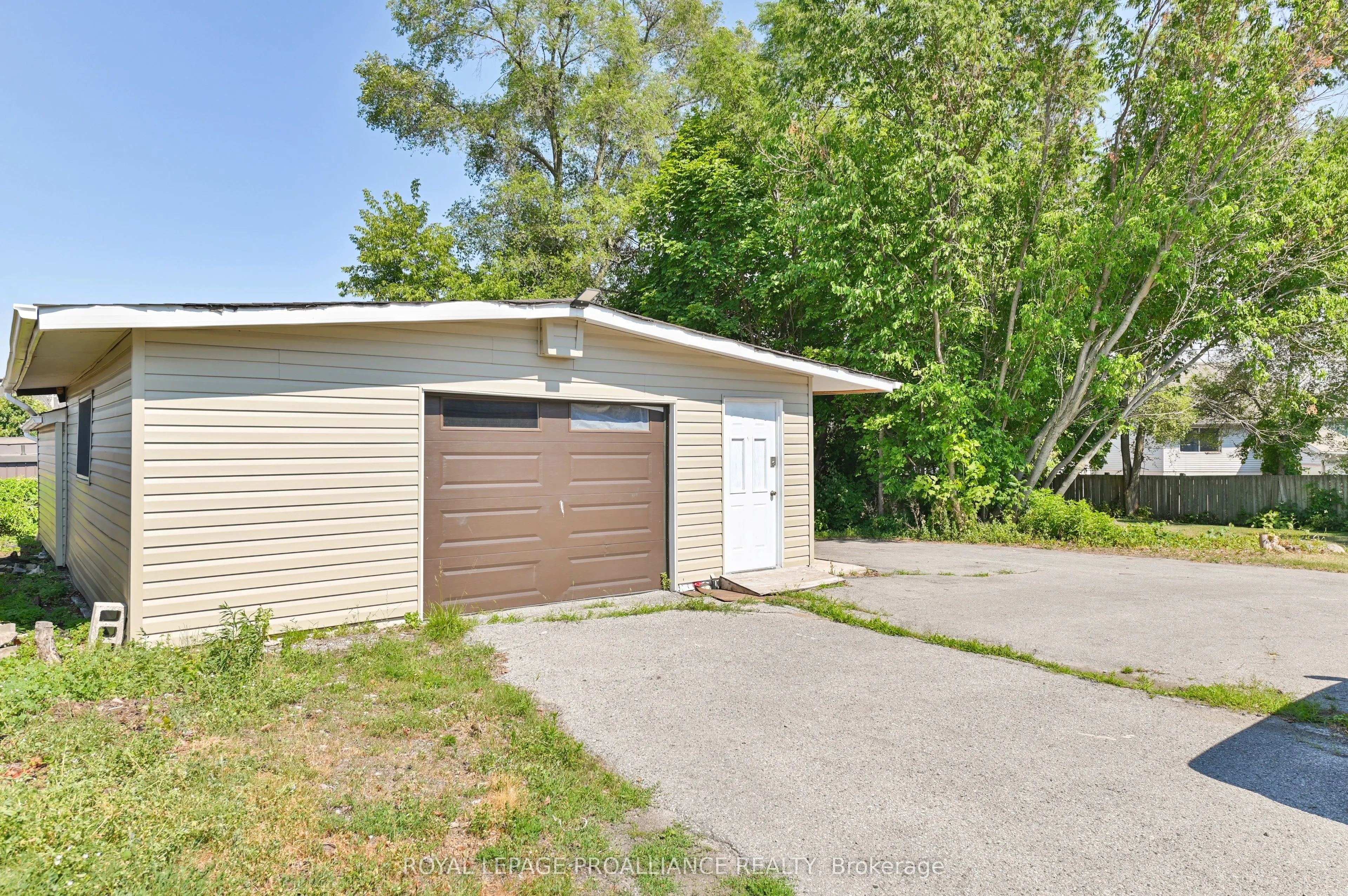 61 Delaney Street