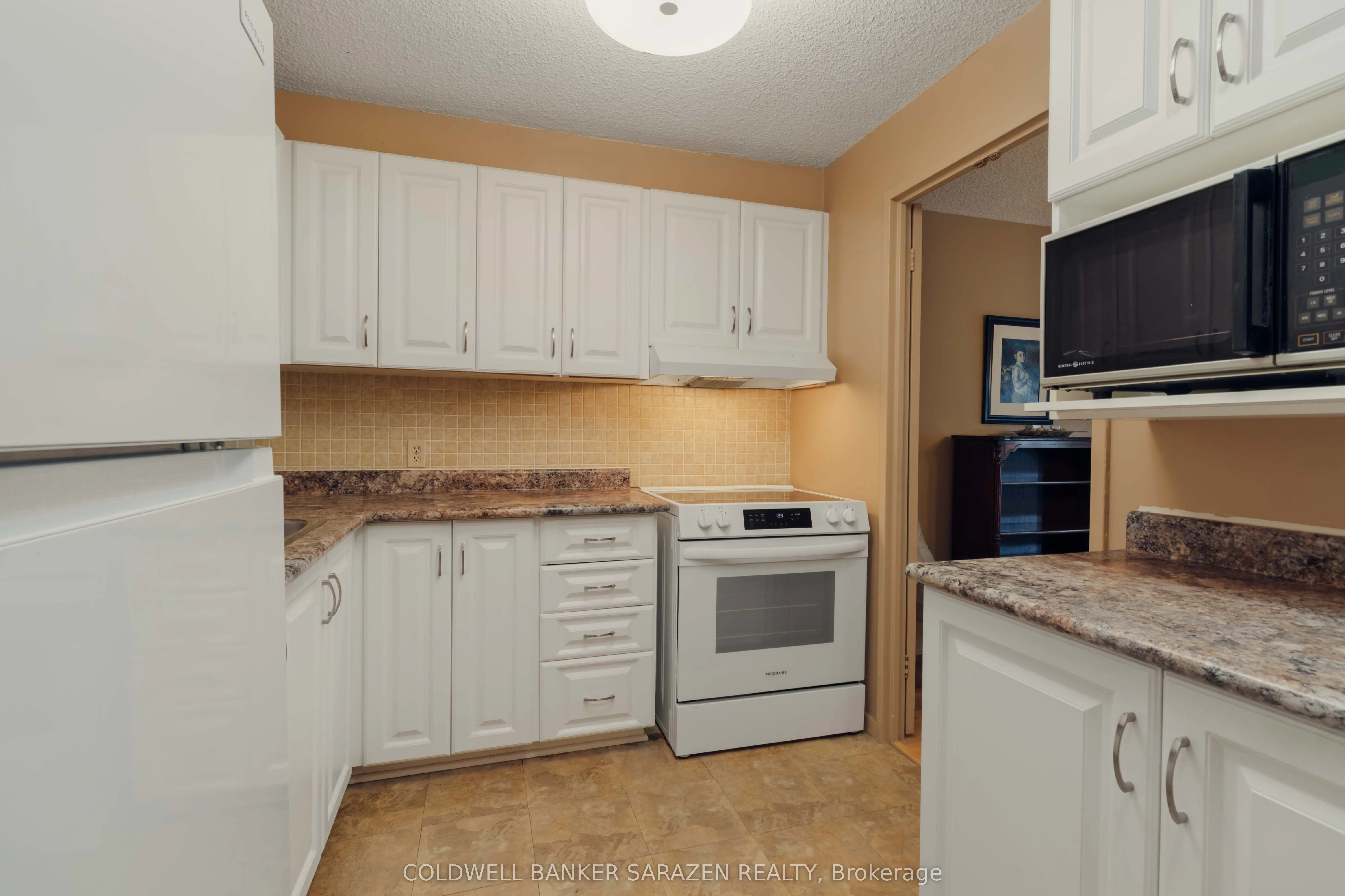 1100 Ambleside Drive, #210