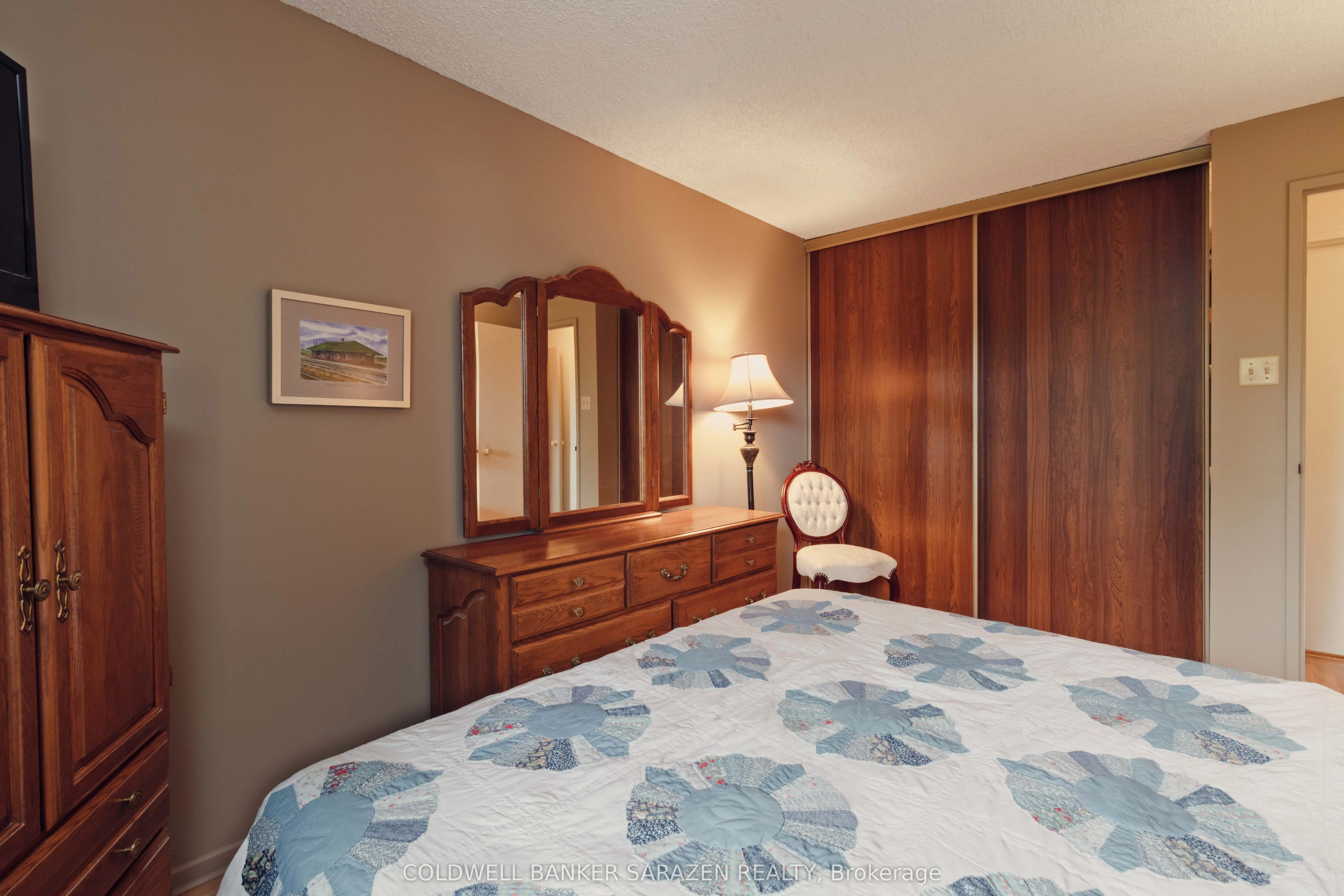 1100 Ambleside Drive, #210