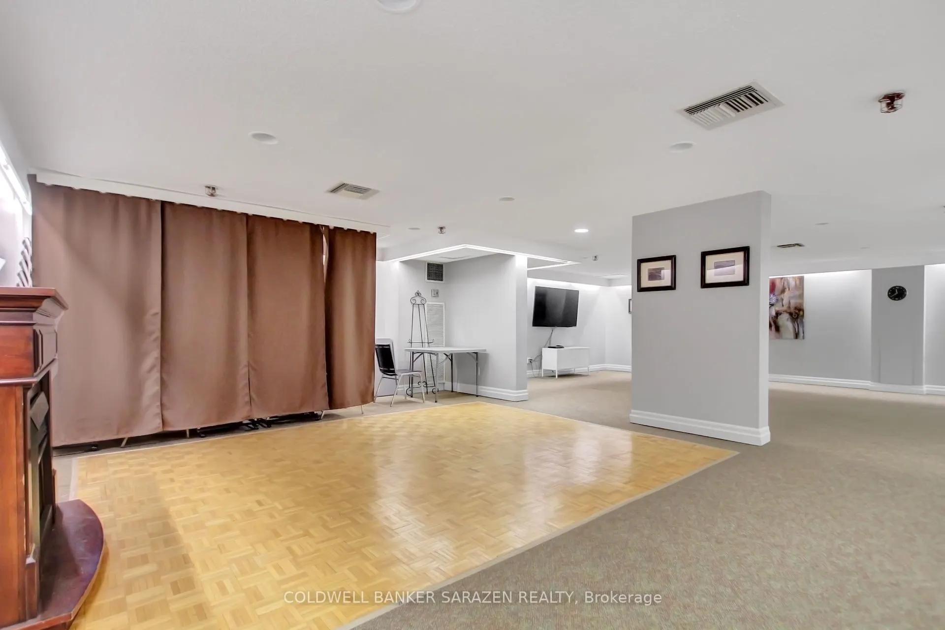 1100 Ambleside Drive, #210