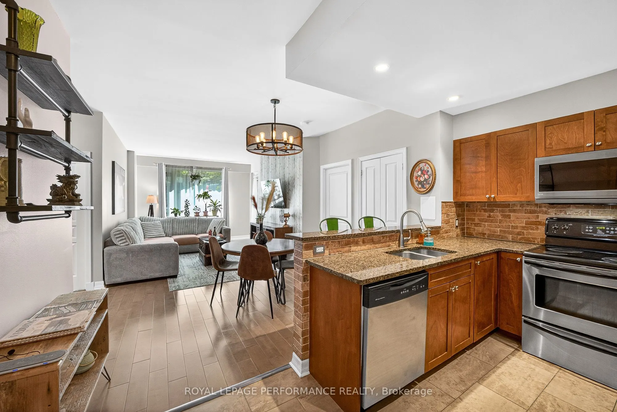 200 Besserer Street, #103
