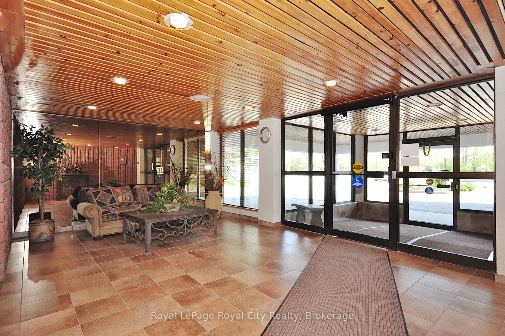 22 MARILYN Drive, #608