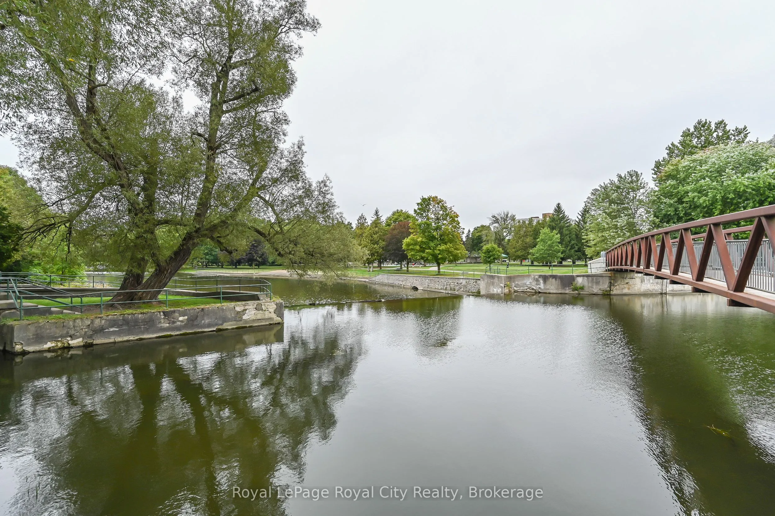 22 MARILYN Drive, #608
