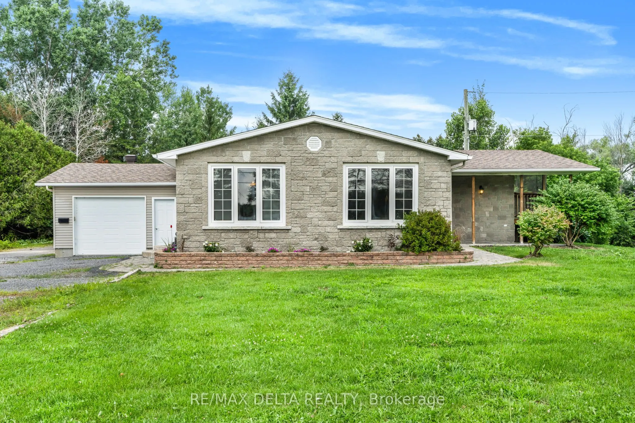 353 Russell Road