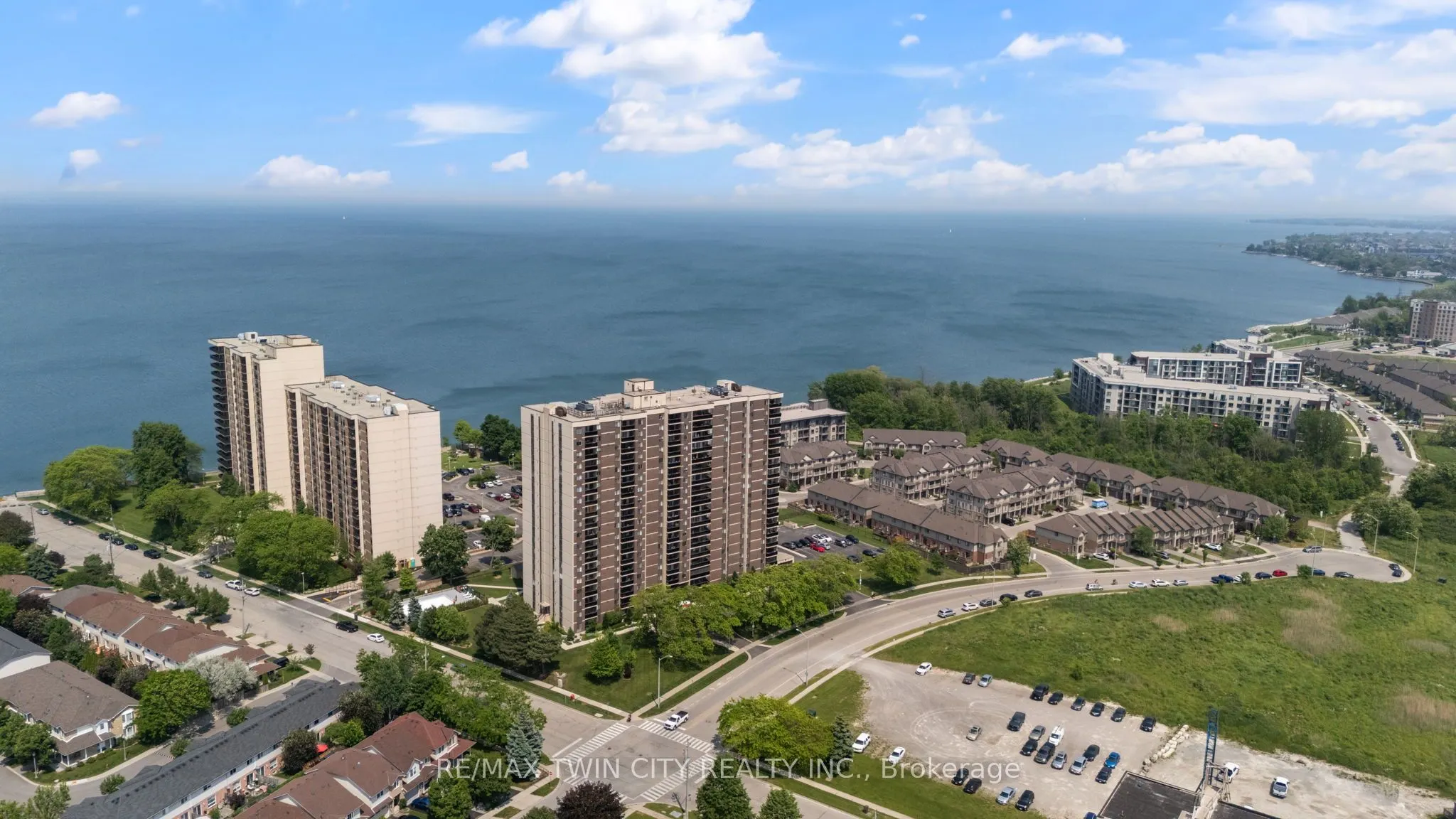 301 Frances Avenue, #1605