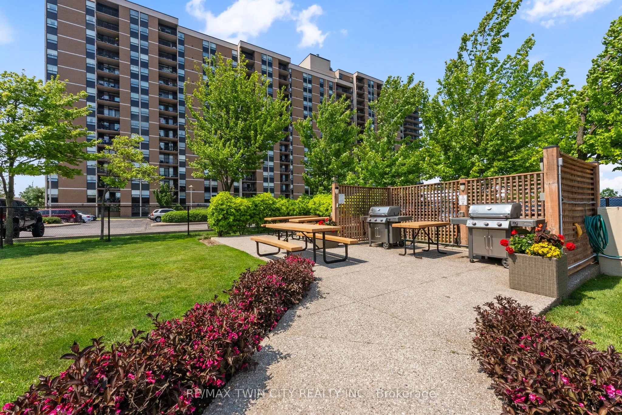 301 Frances Avenue, #1605