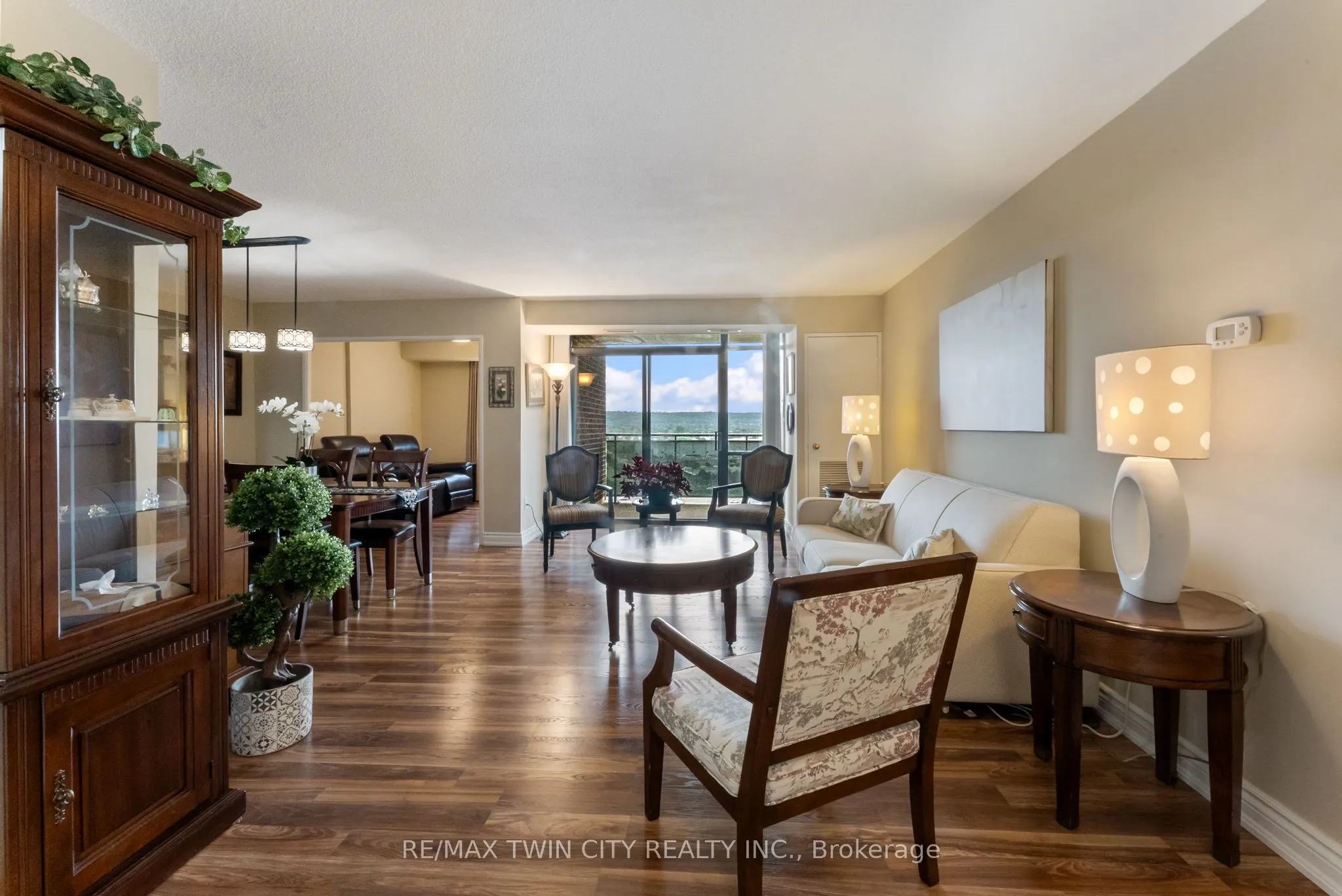 301 Frances Avenue, #1605